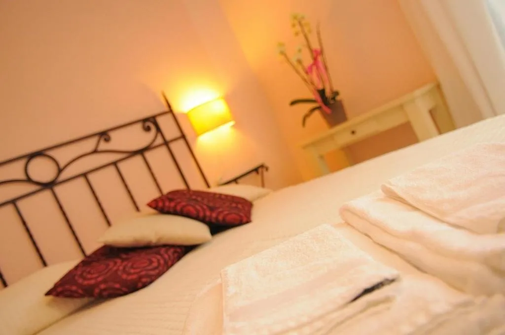 Double Room in Cerchio Verde