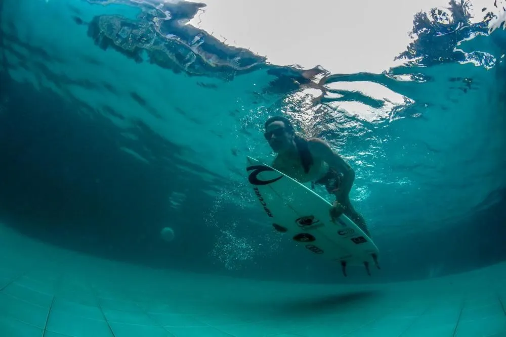 Swimming pool in Samaraana