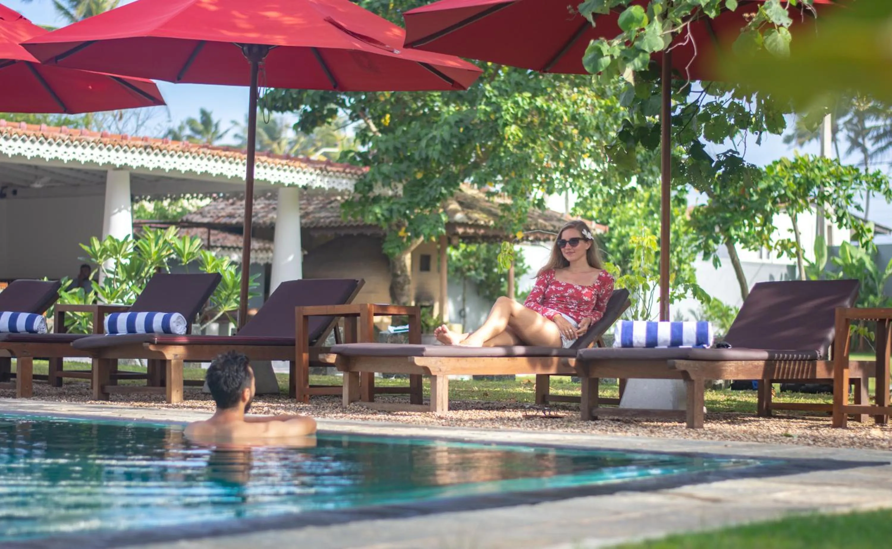 Swimming pool in Samaraana