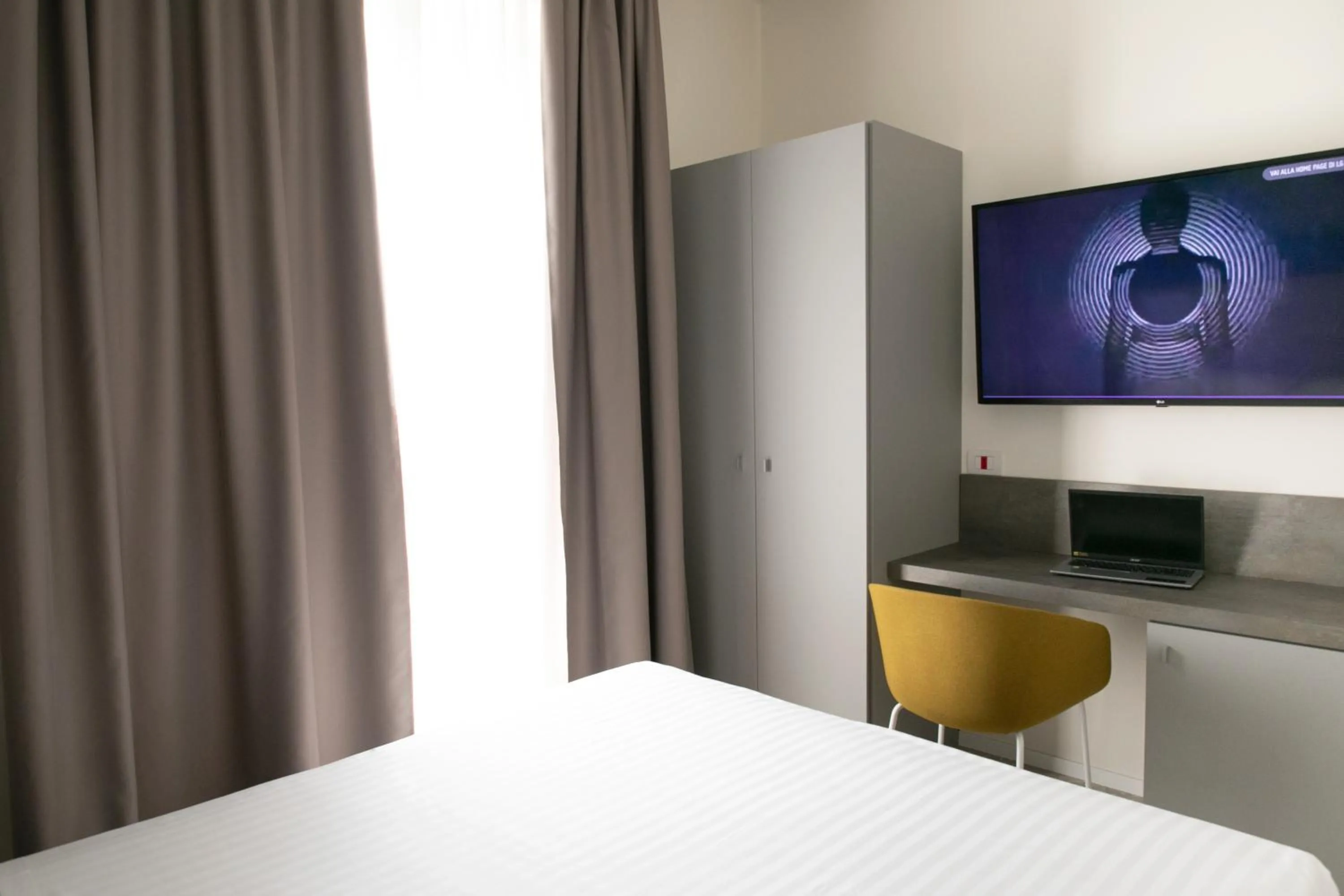 Bed in Hotel Cristallo