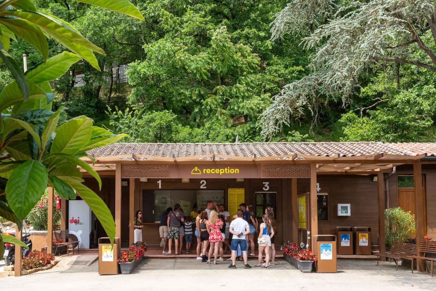 hu Firenze Certosa camping in town