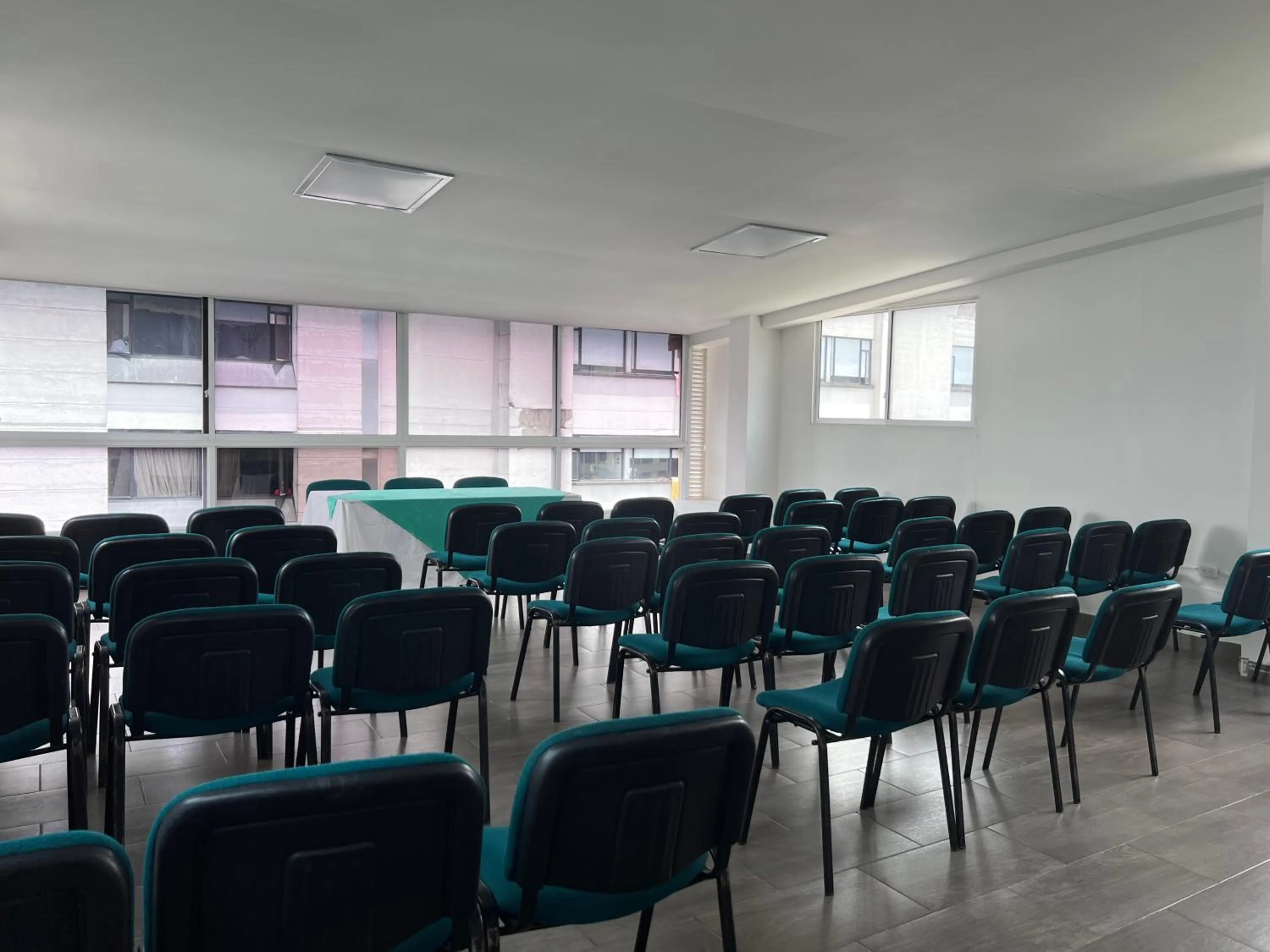 Meeting/conference room in Hotel Rosales Gold