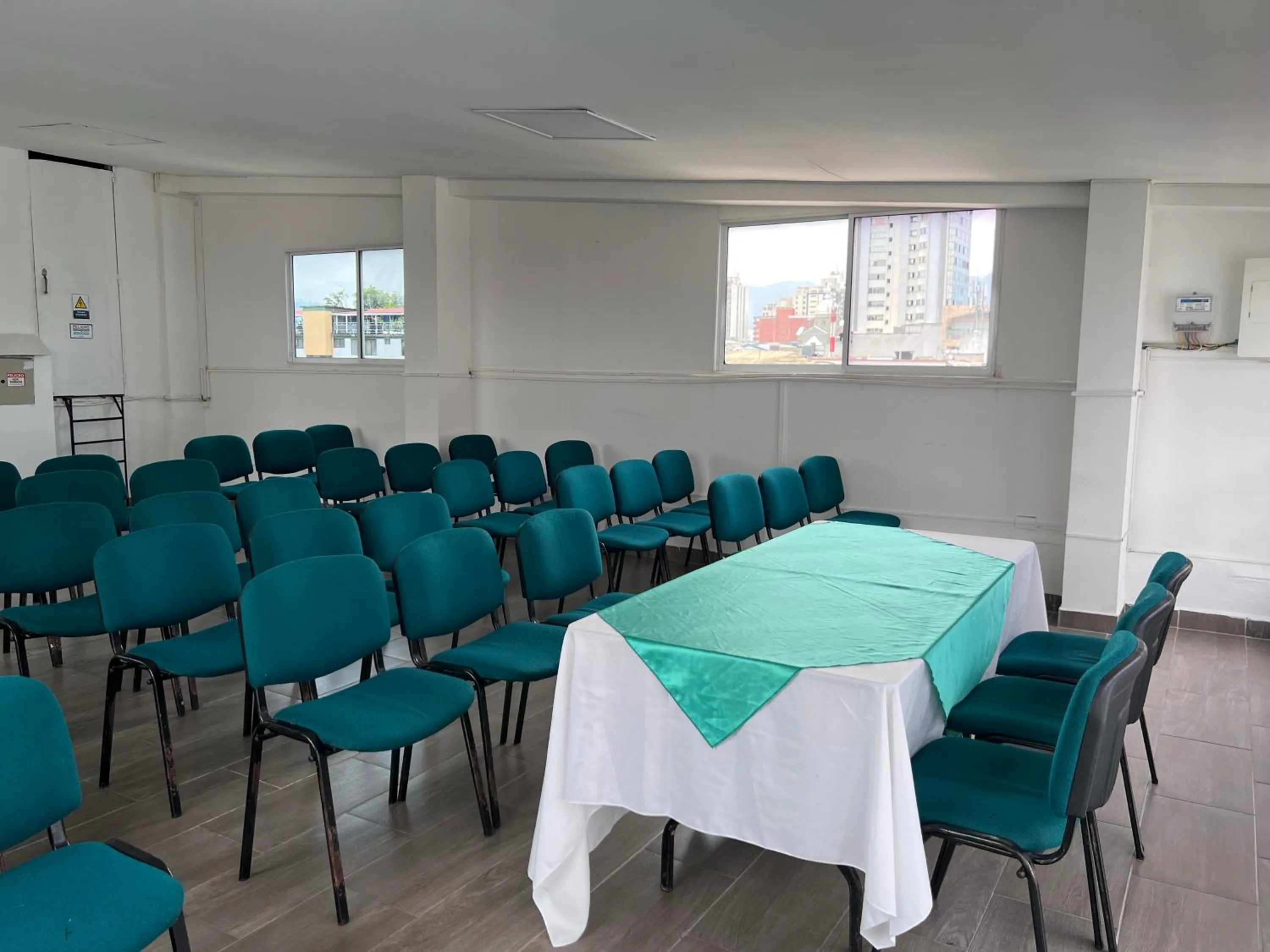 Meeting/conference room in Hotel Rosales Gold