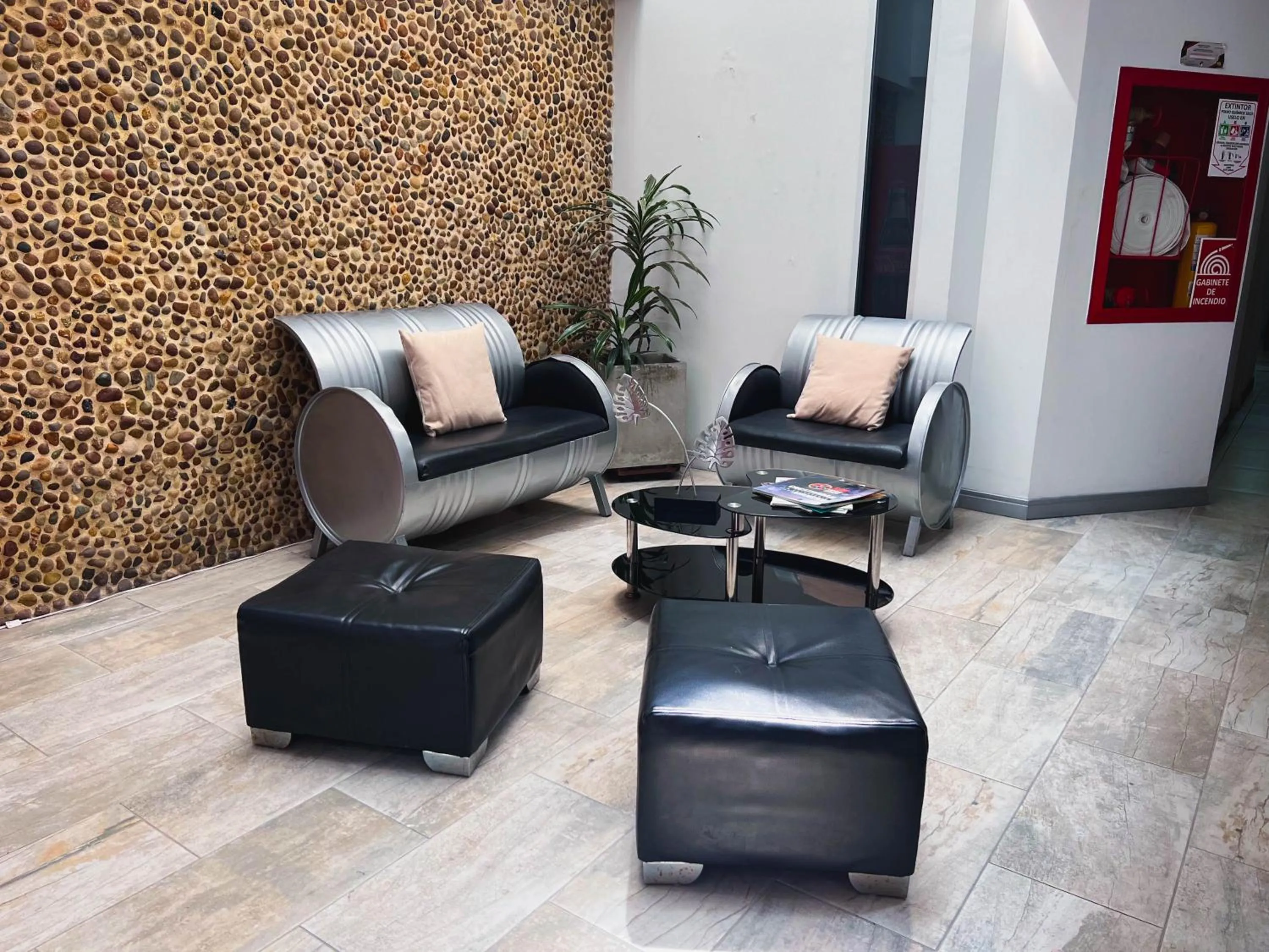 Living room in Hotel Rosales Gold