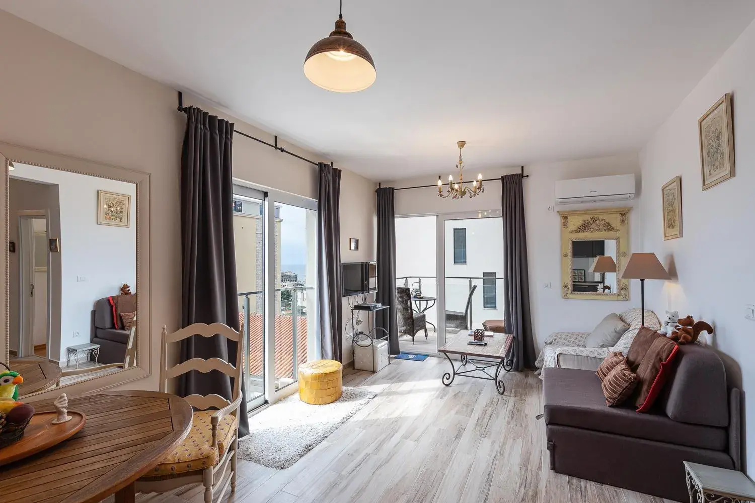 One-Bedroom Apartment with Sea View and Terrace in Sunny Side Wellness Resort & Spa One-Bedroom Apartment with Sea View and Terrace in Sunny Side Wellness Resort & Spa