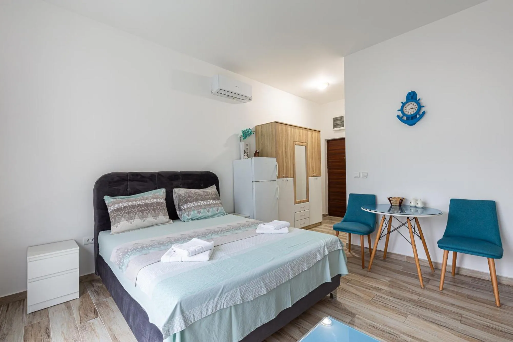 Bed in Sunny Side Wellness Resort & Spa