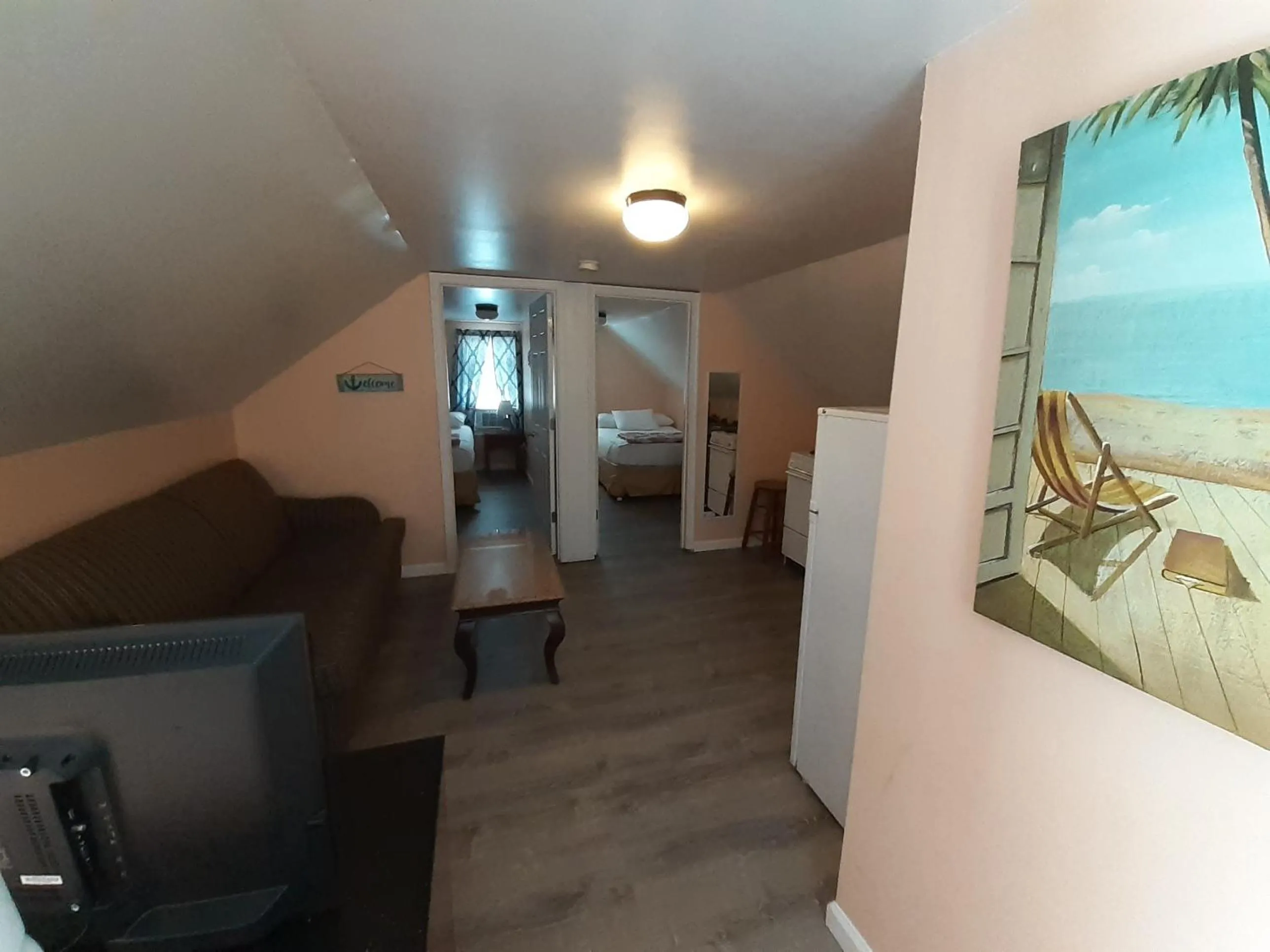 Atlantic Breeze Motel & Apartments