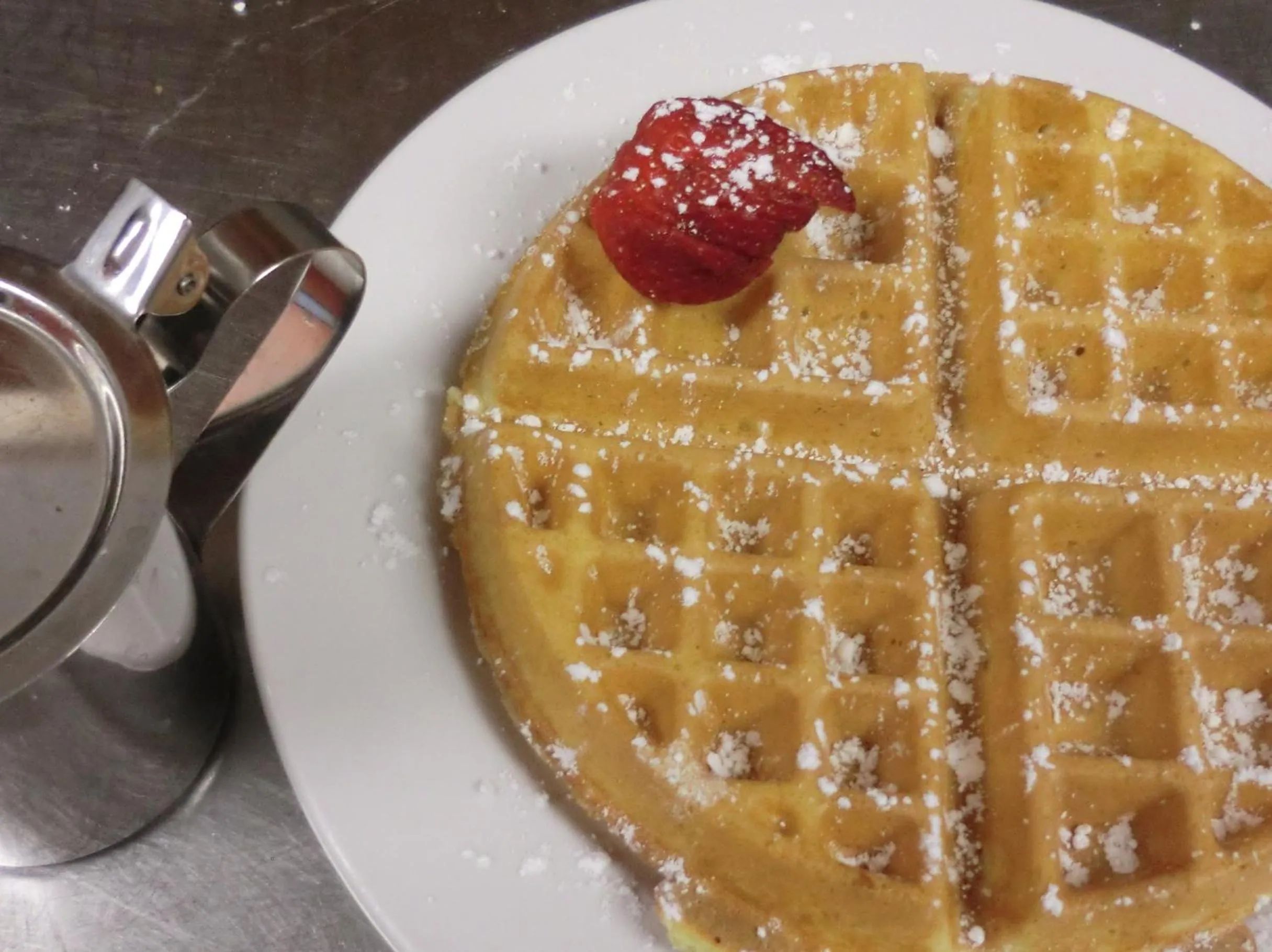 Restaurant/places to eat in Atlantic Breeze Motel & Apartments