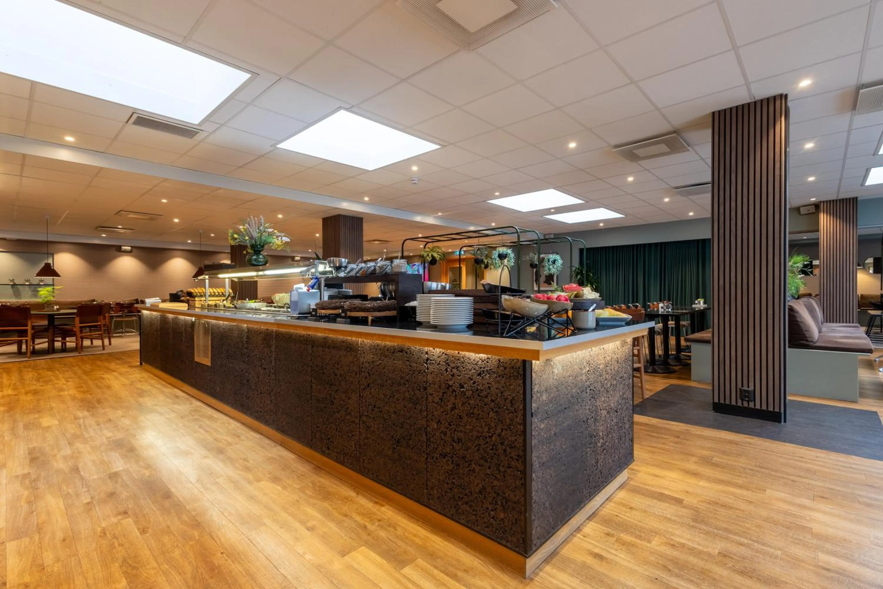 Buffet breakfast in Spar Hotel Gårda