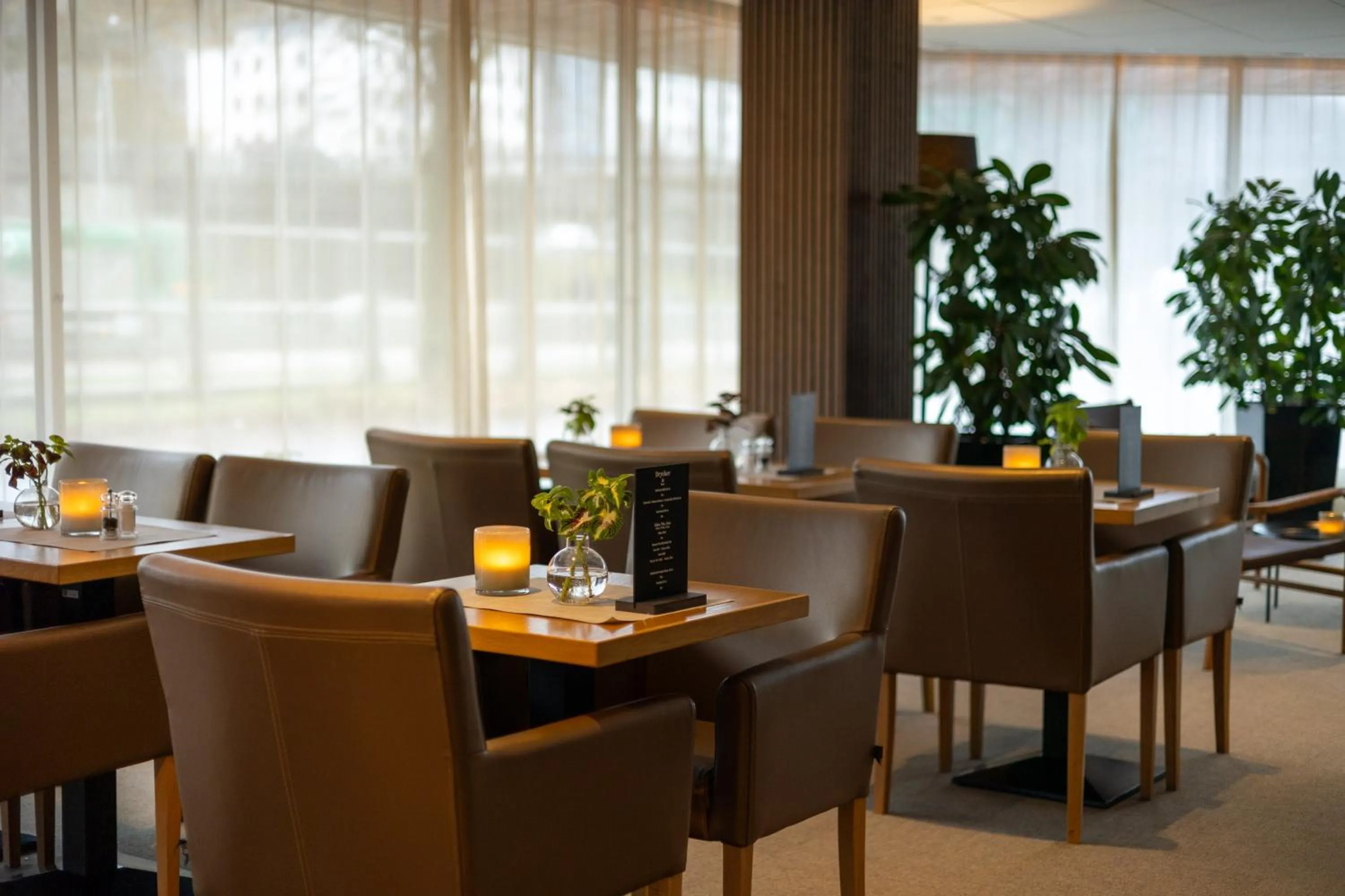 Restaurant/places to eat in Spar Hotel Gårda