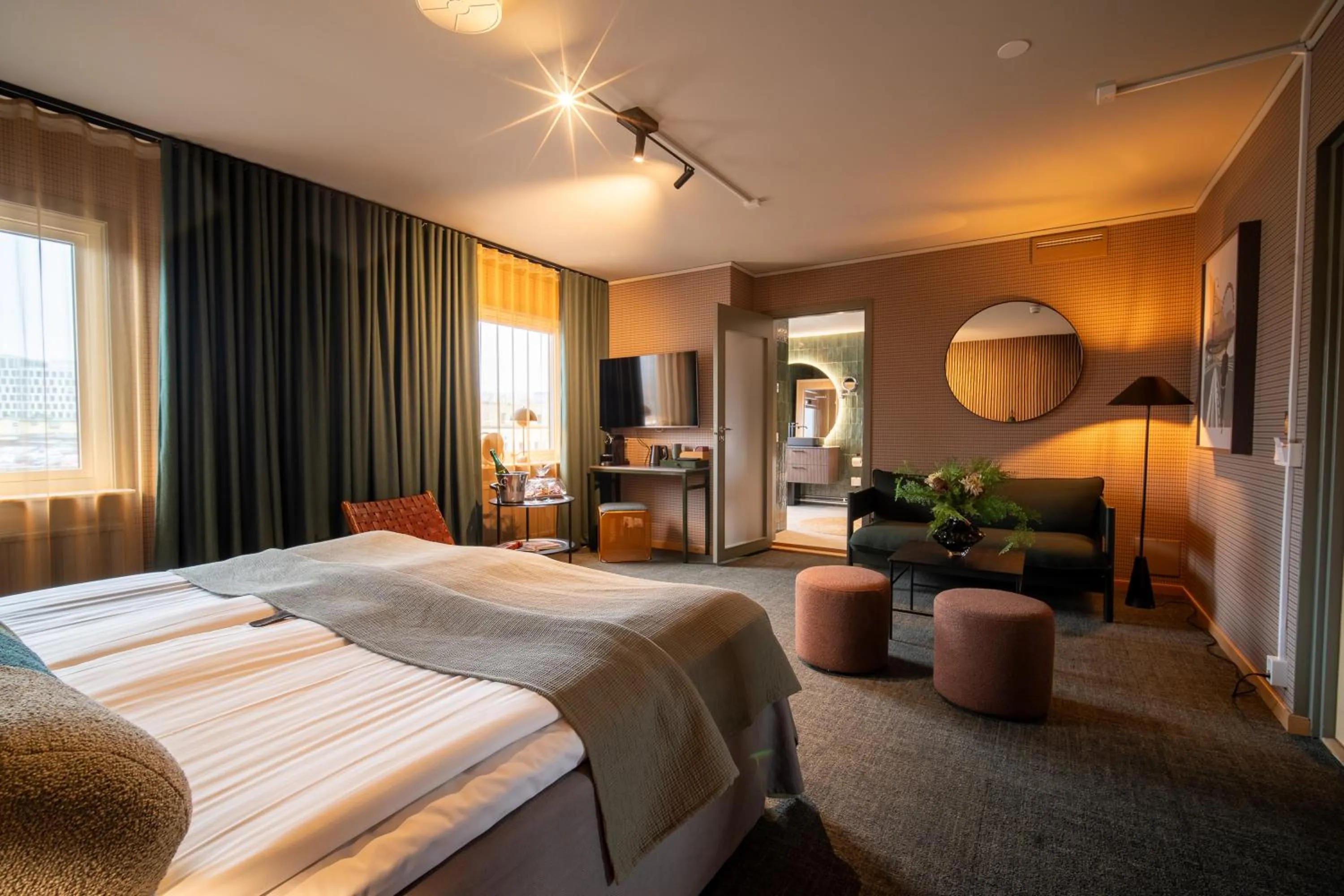 Bed in Spar Hotel Gårda