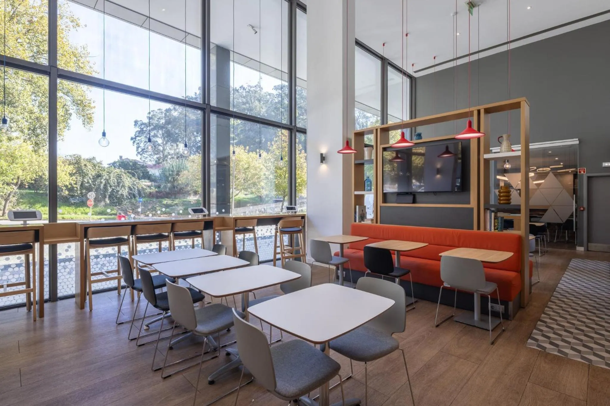 Property building in Holiday Inn Express Porto Exponor by IHG