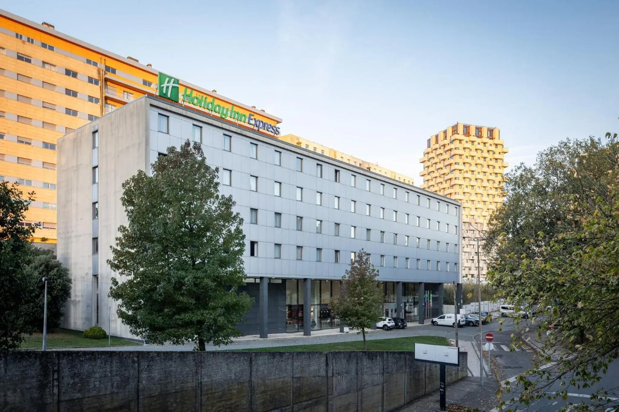 Property building in Holiday Inn Express Porto Exponor by IHG Property building in Holiday Inn Express Porto Exponor by IHG