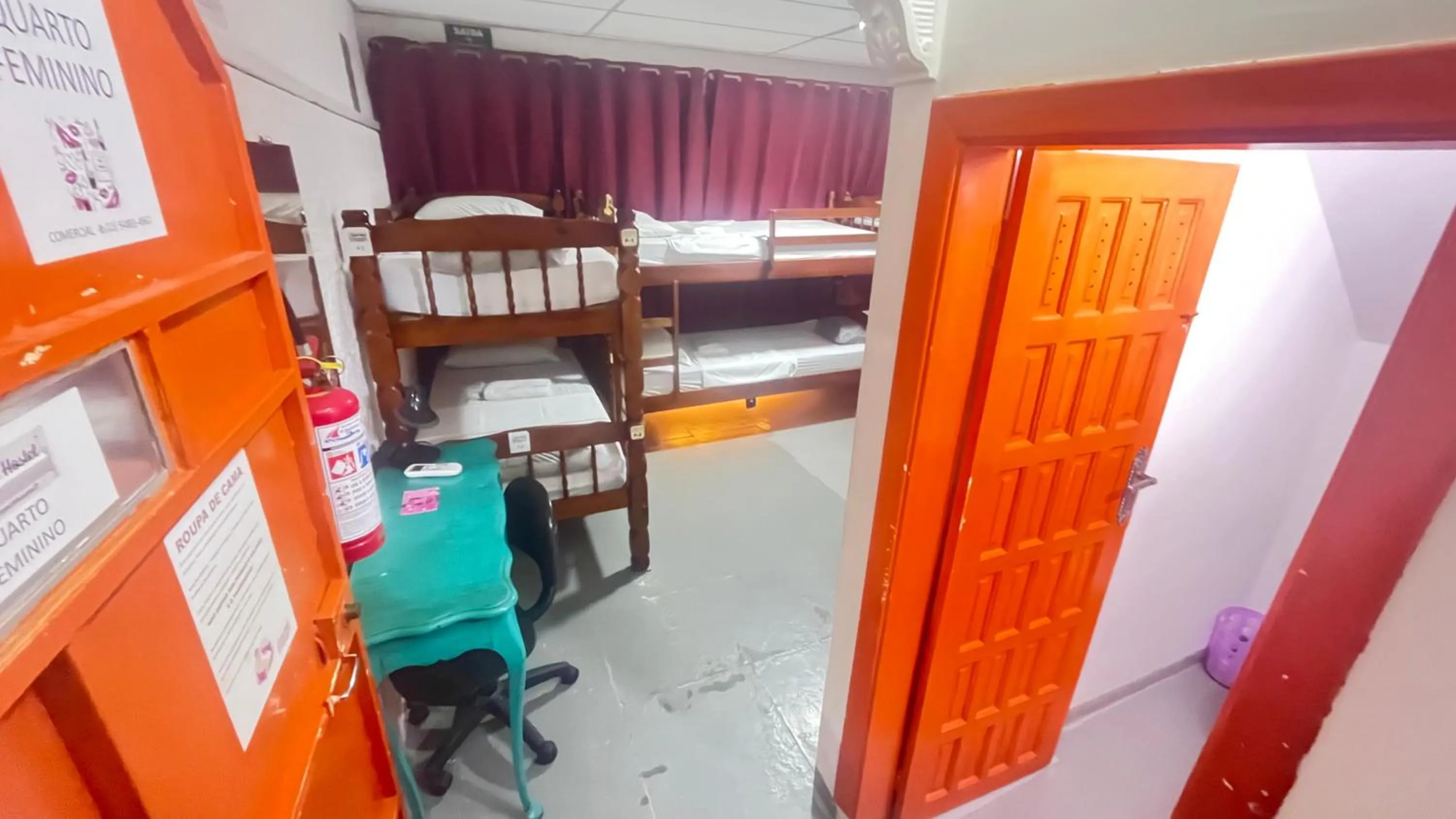 Photo of the whole room in COACHHOSTEL7