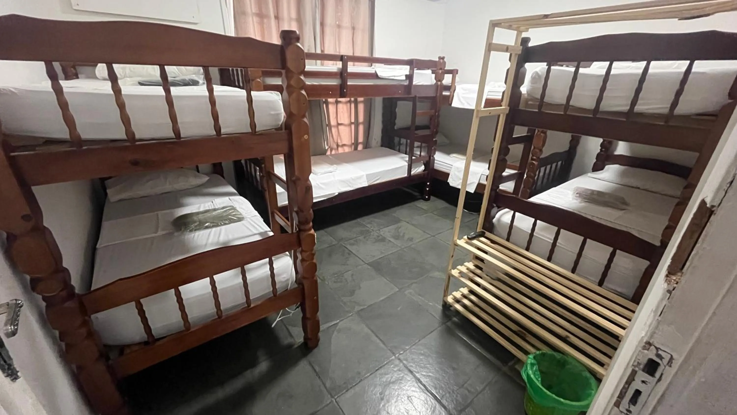 Photo of the whole room in COACHHOSTEL7