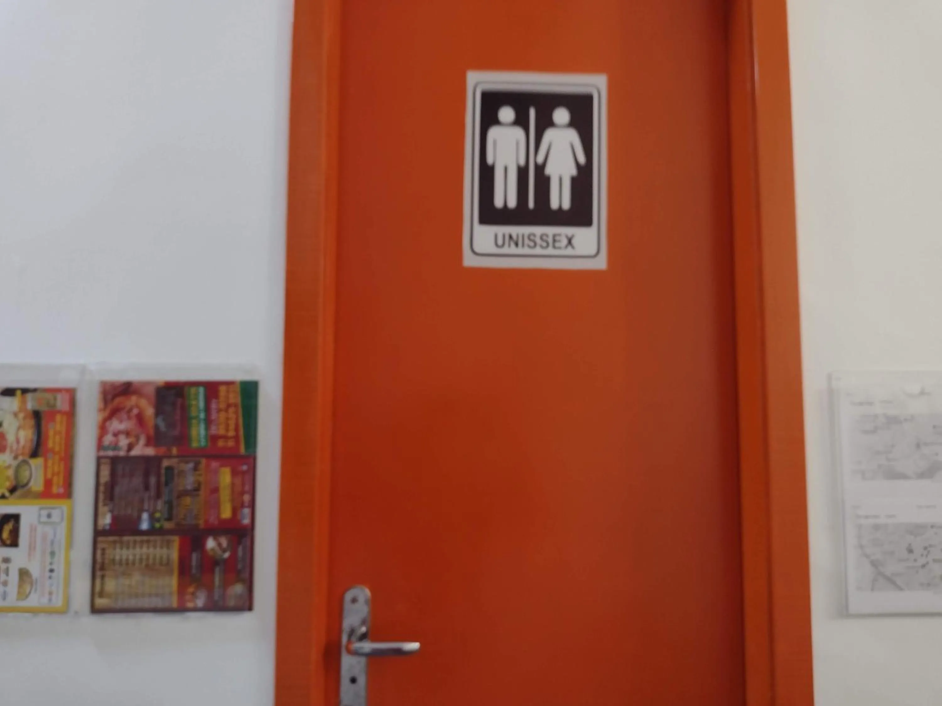 Logo/Certificate/Sign in COACHHOSTEL7