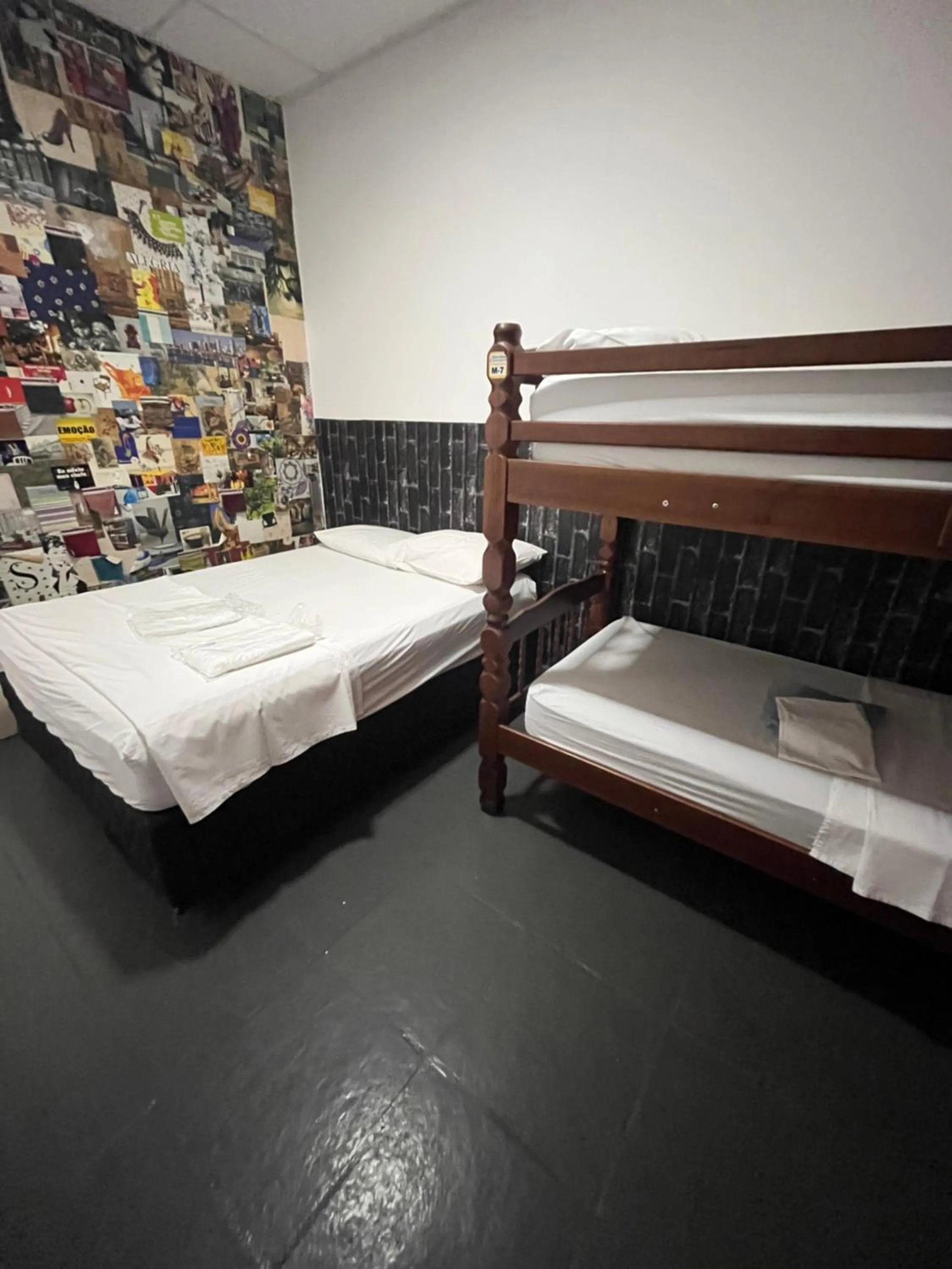Bed in COACHHOSTEL7