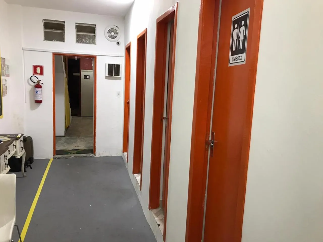 Bathroom in COACHHOSTEL7