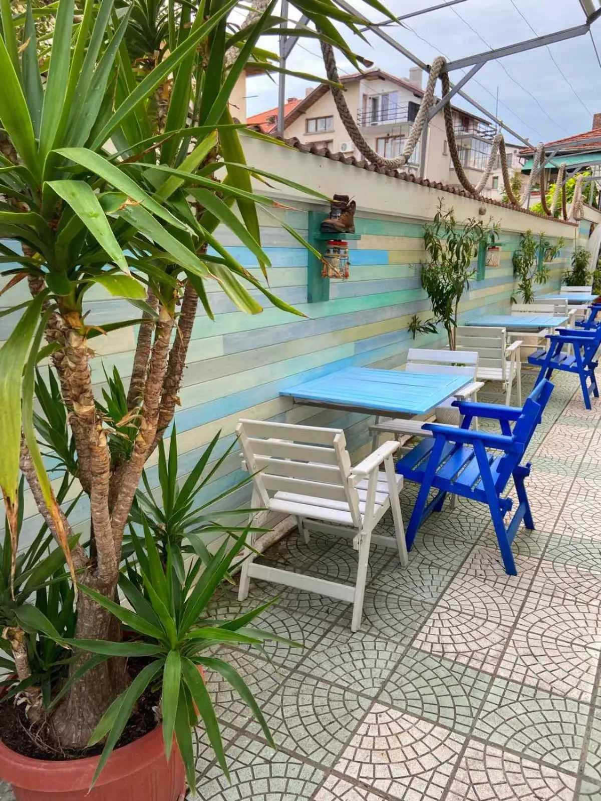 Restaurant/places to eat in Lilia 2 Family Hotel