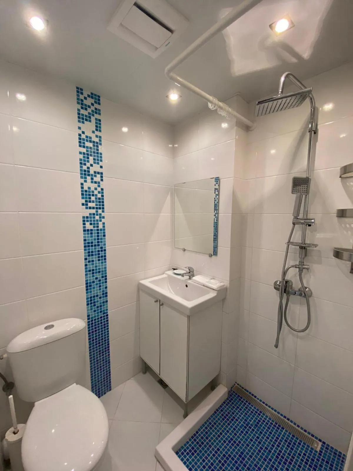 Lilia 2 Family Hotel