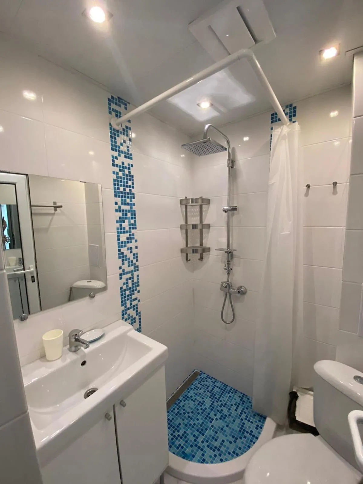 Lilia 2 Family Hotel