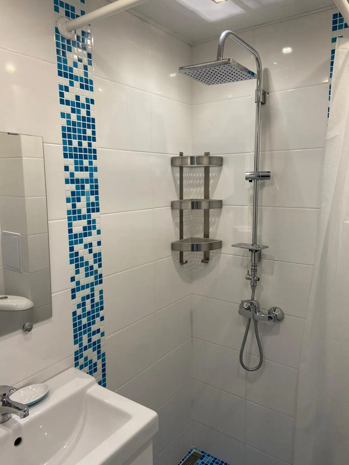 Lilia 2 Family Hotel