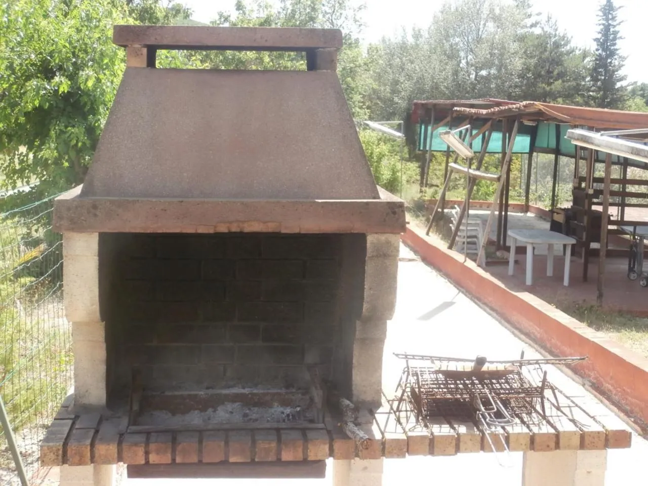 BBQ facilities in Le Claux des Hespérides
