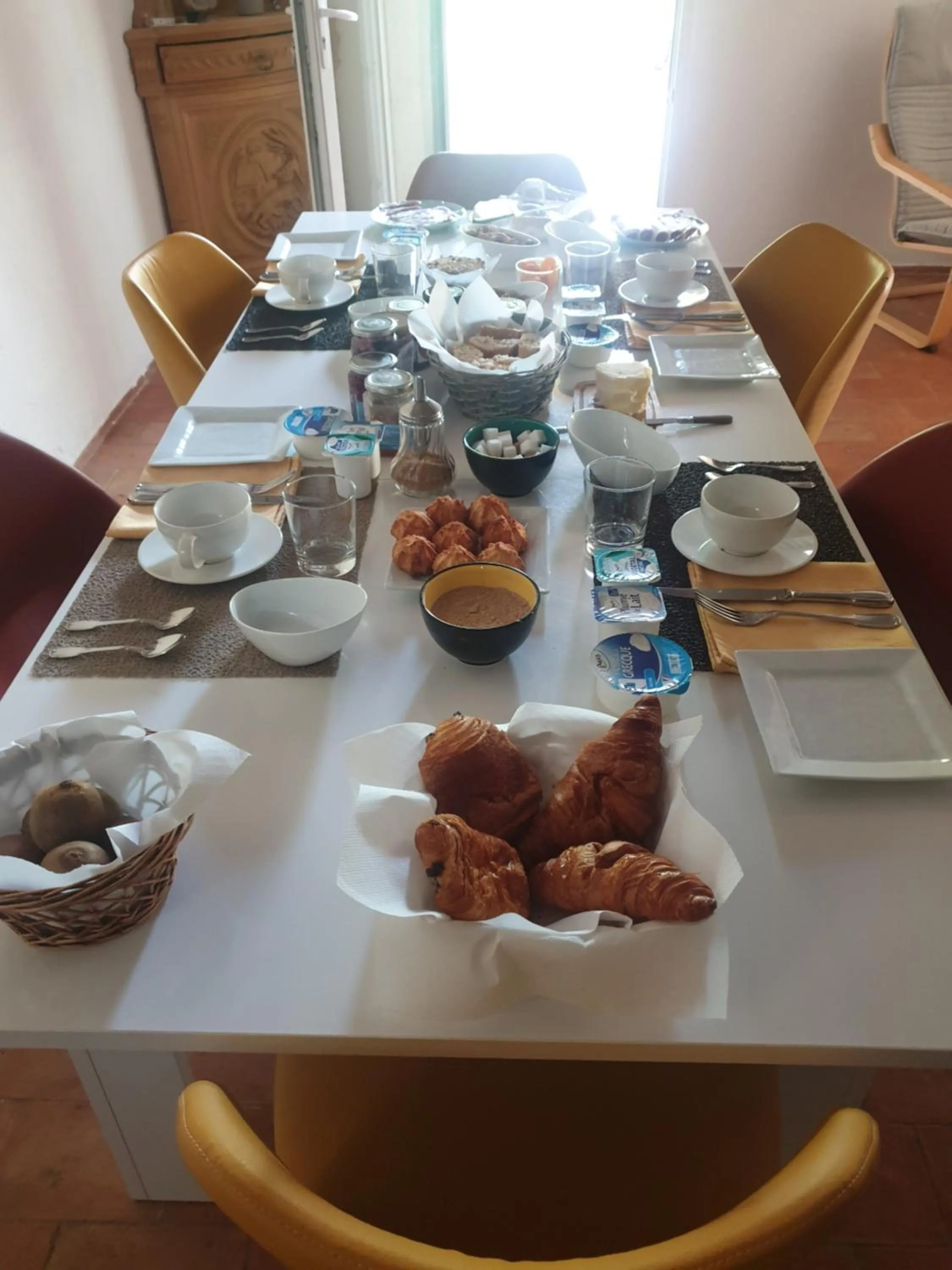 Continental breakfast in La Gourmandine