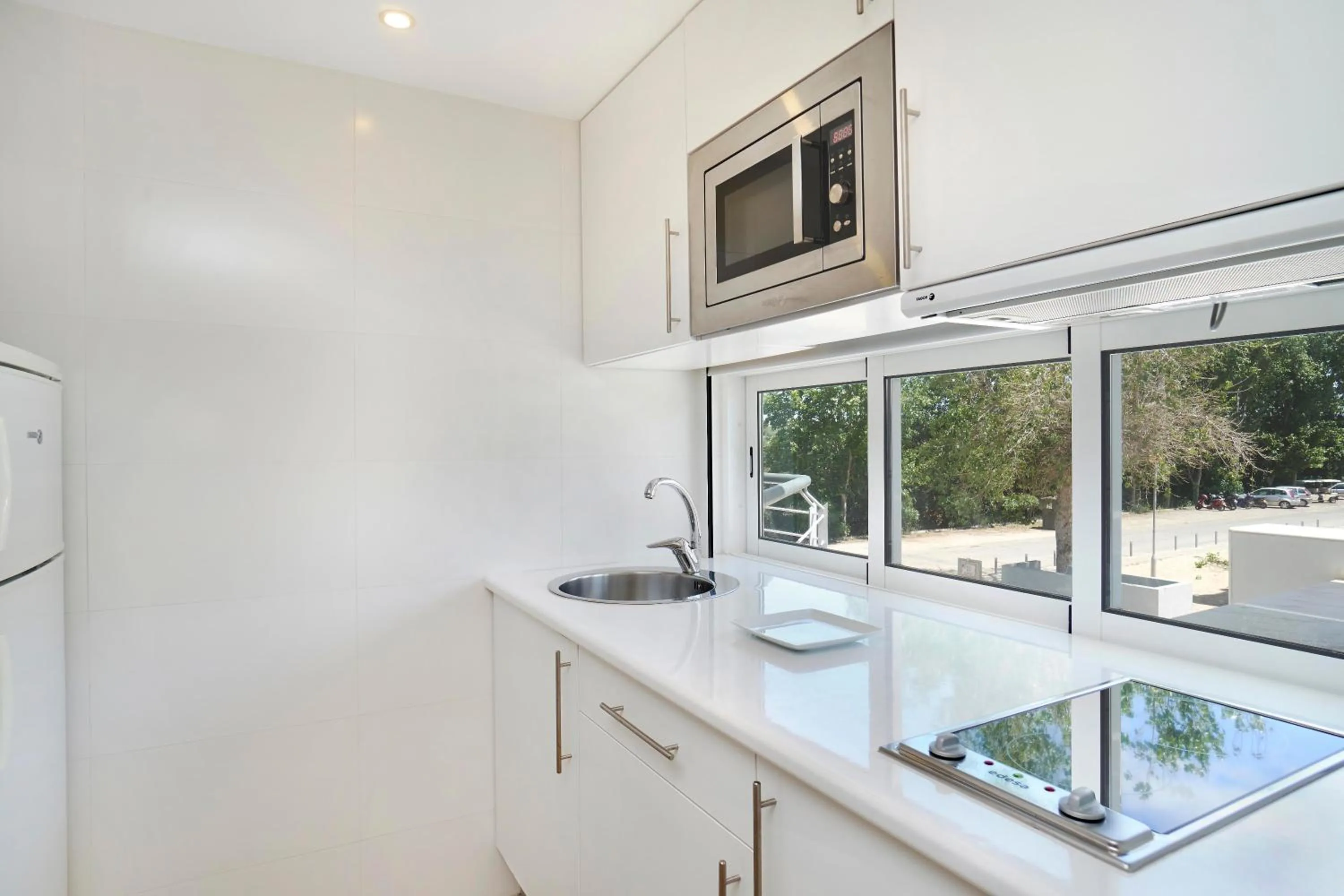 Kitchen or kitchenette in Golden Club Cabanas