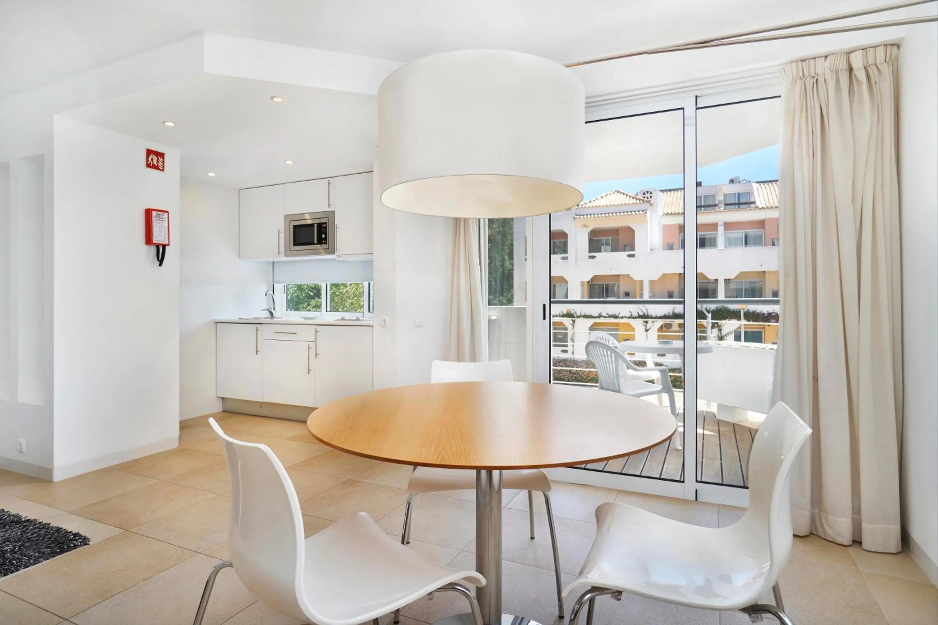 Kitchen or kitchenette in Golden Club Cabanas