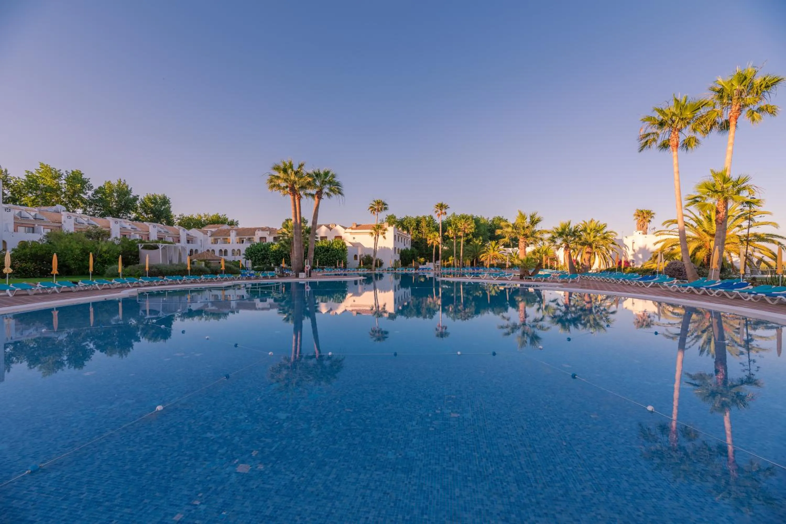 Swimming pool in Golden Club Cabanas