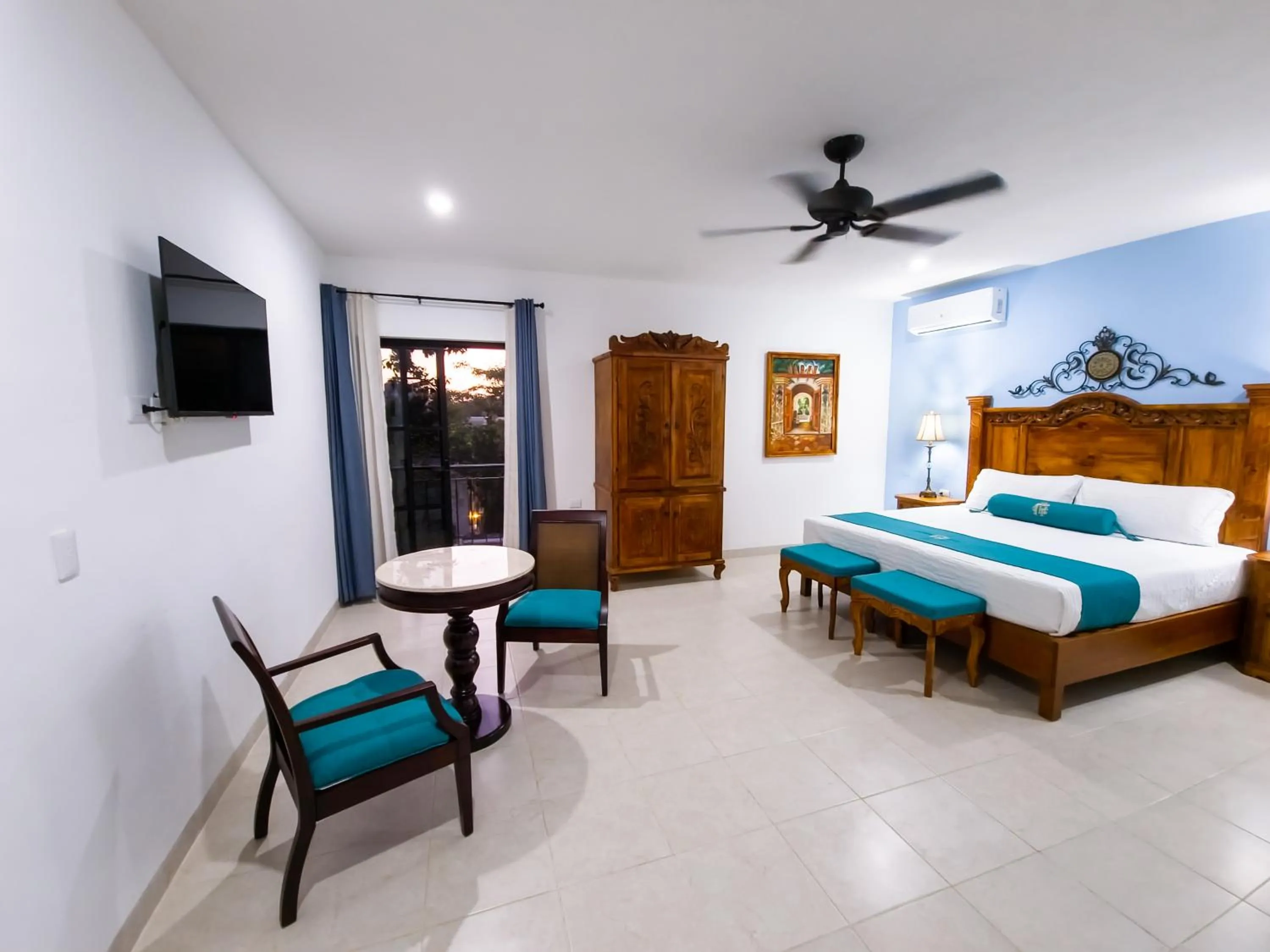 Bedroom, Bed in Hotel Fundadores