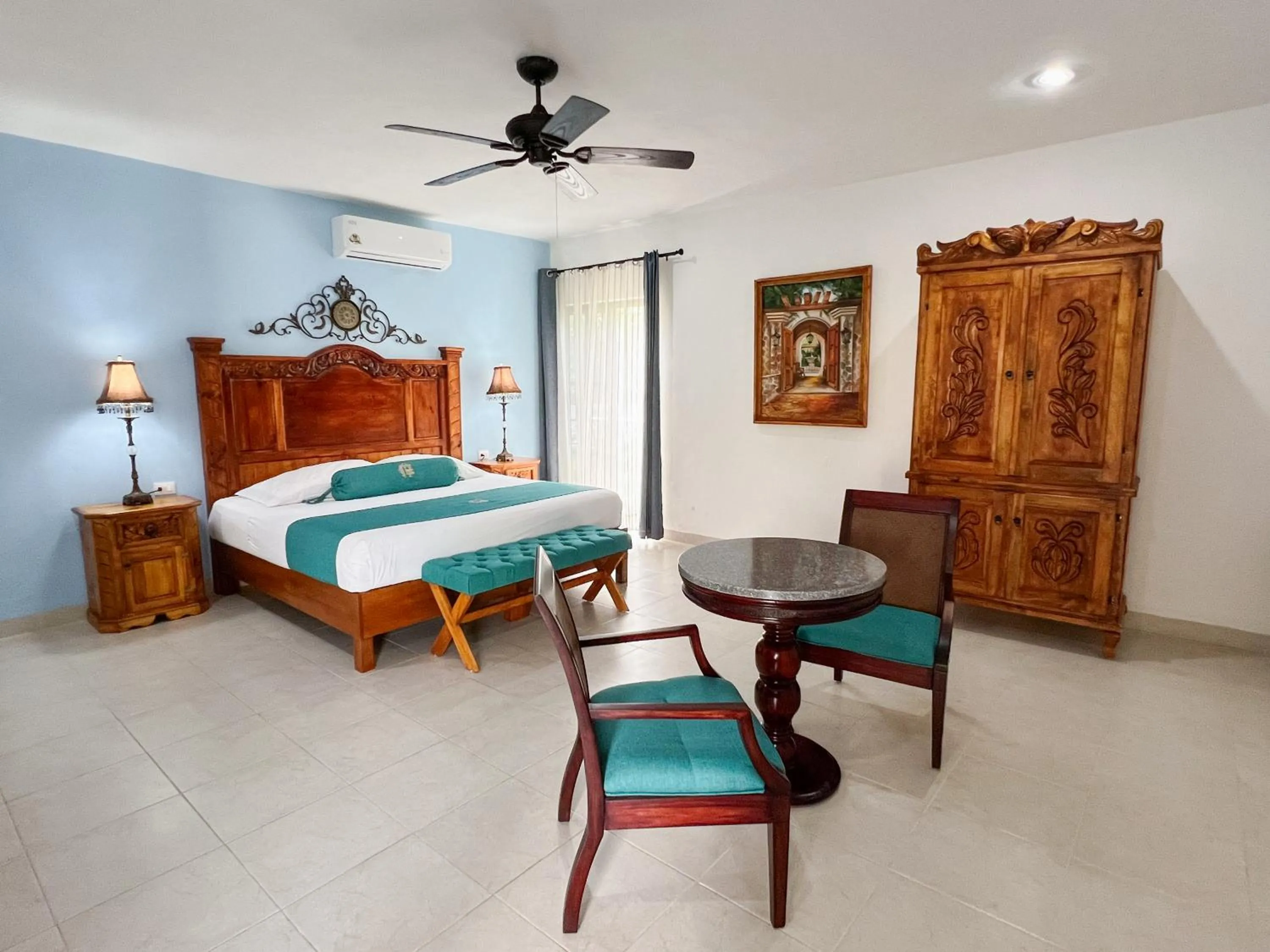 Bedroom, Bed in Hotel Fundadores