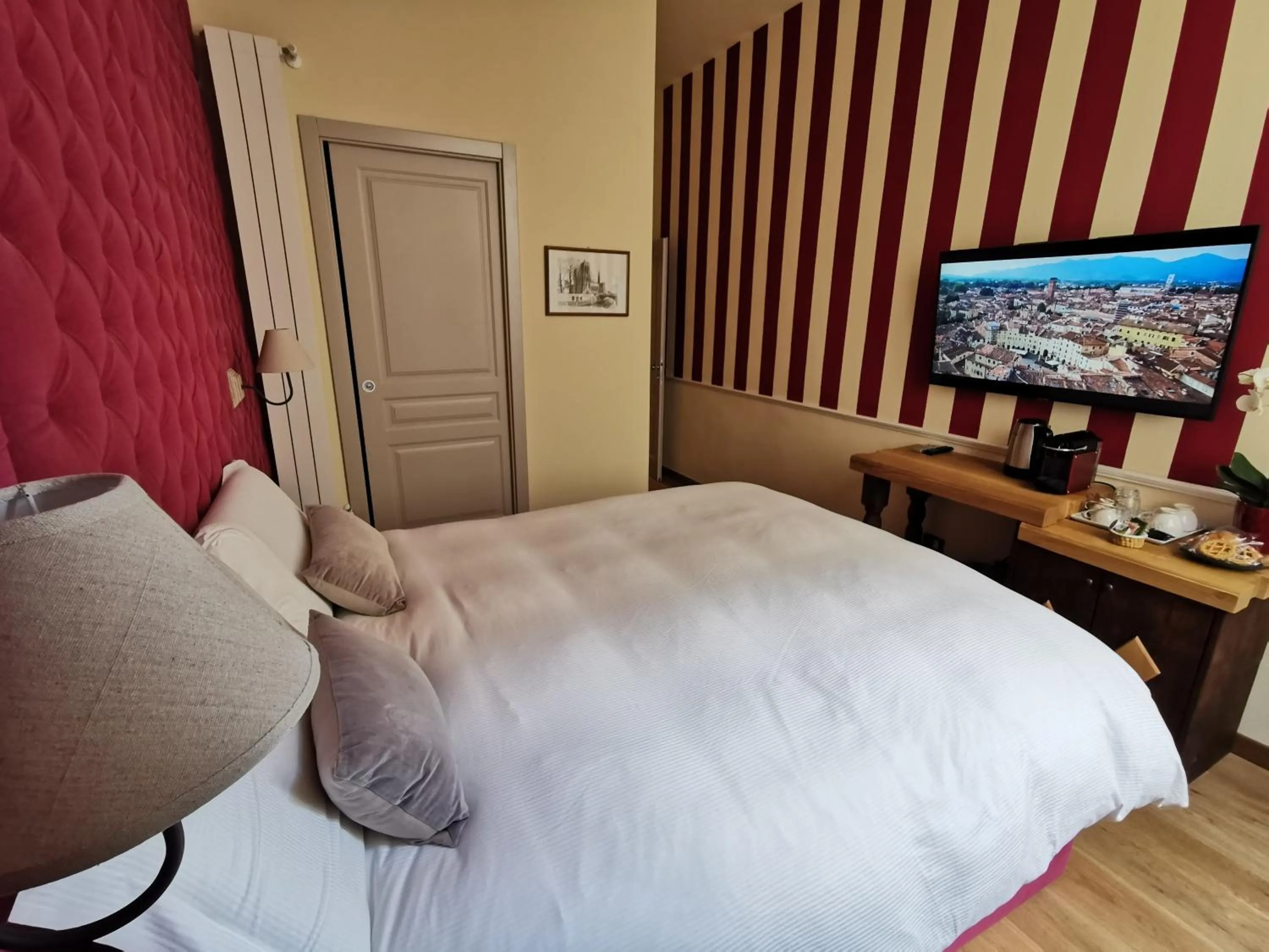 Photo of the whole room, Bed in Chalet Lucca