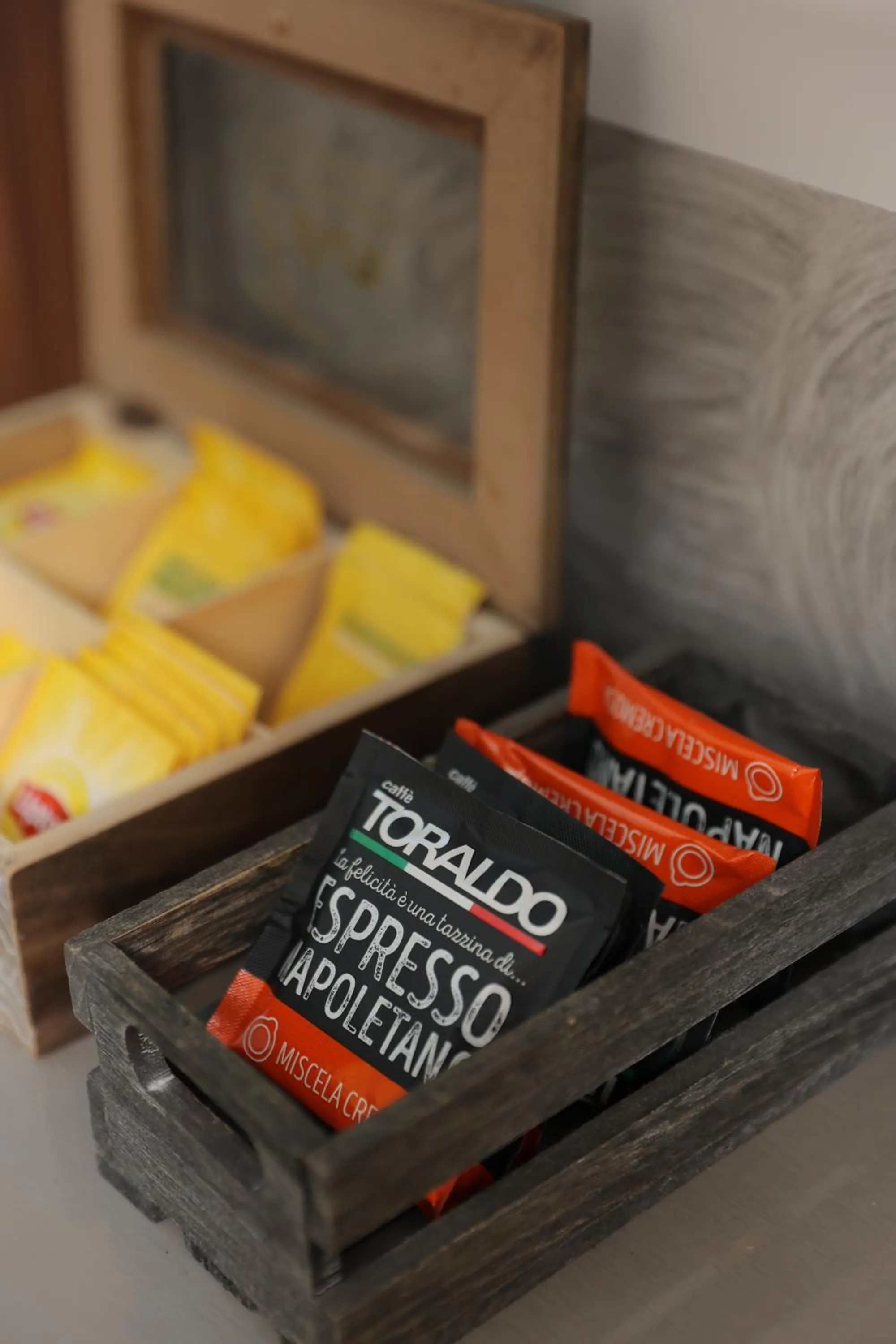 Food and drinks in L'Ammor e Napule