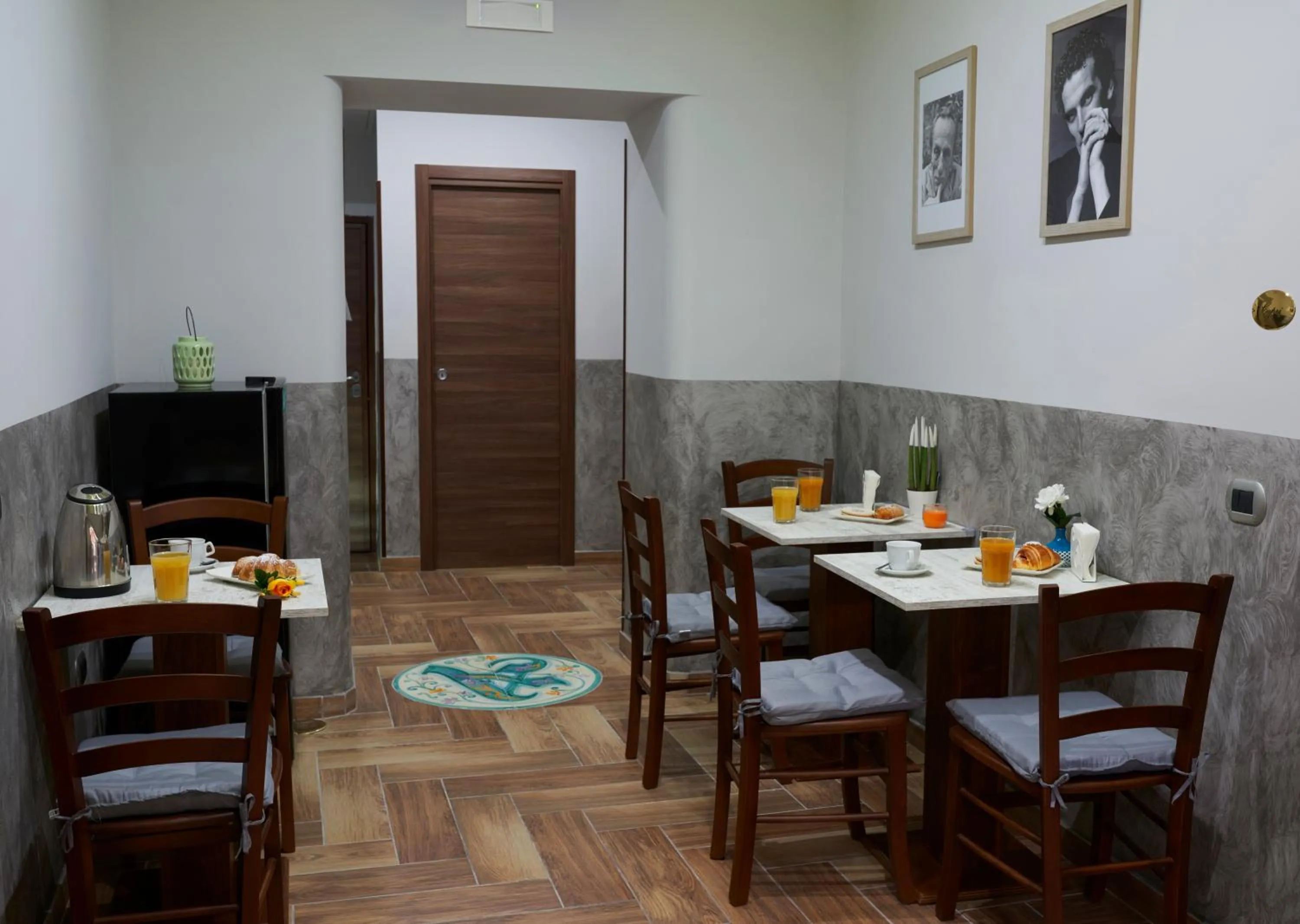 Communal lounge/ TV room in L'Ammor e Napule