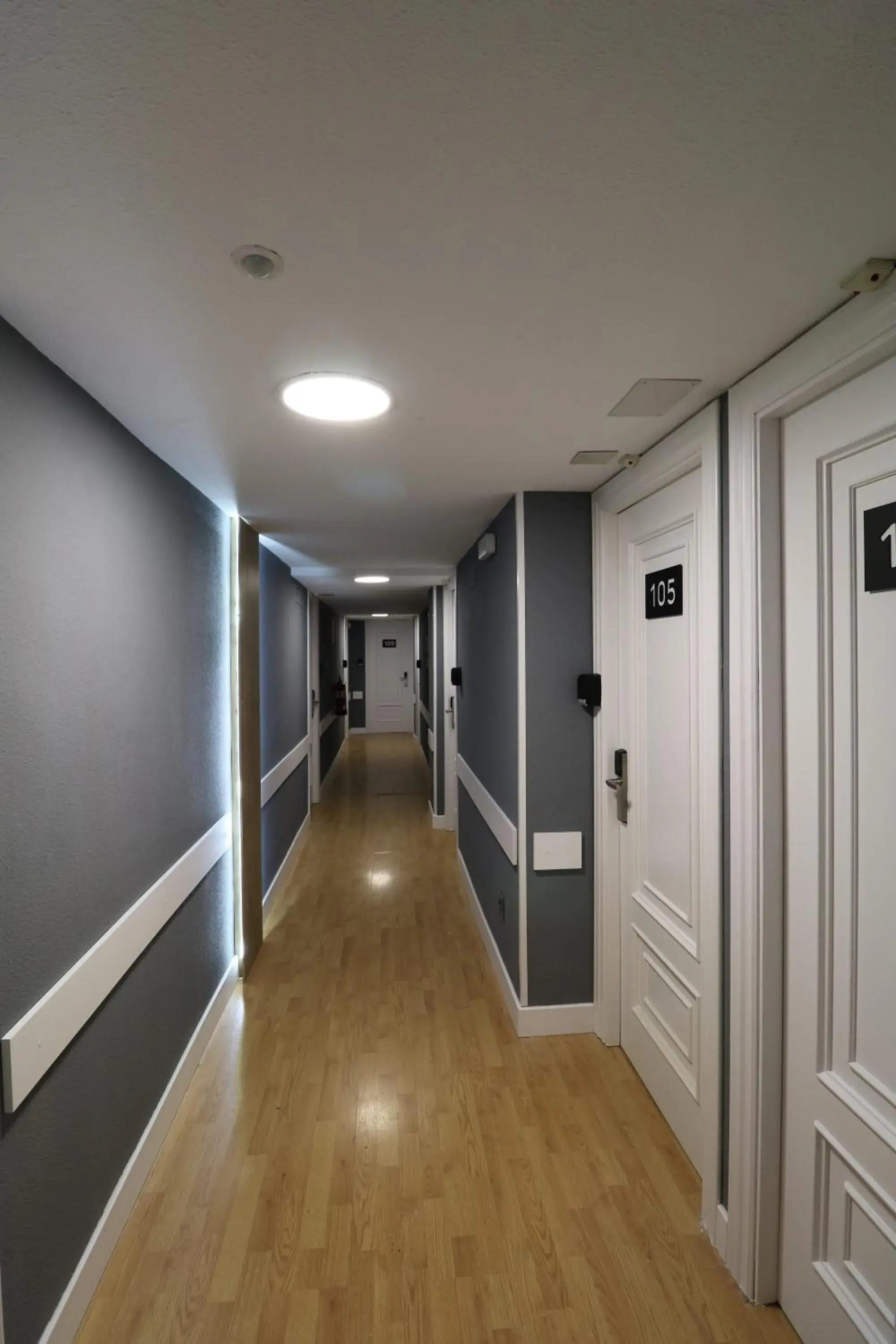 Property building in Hostal Alda Palencia Plaza Property building in Hostal Alda Palencia Plaza