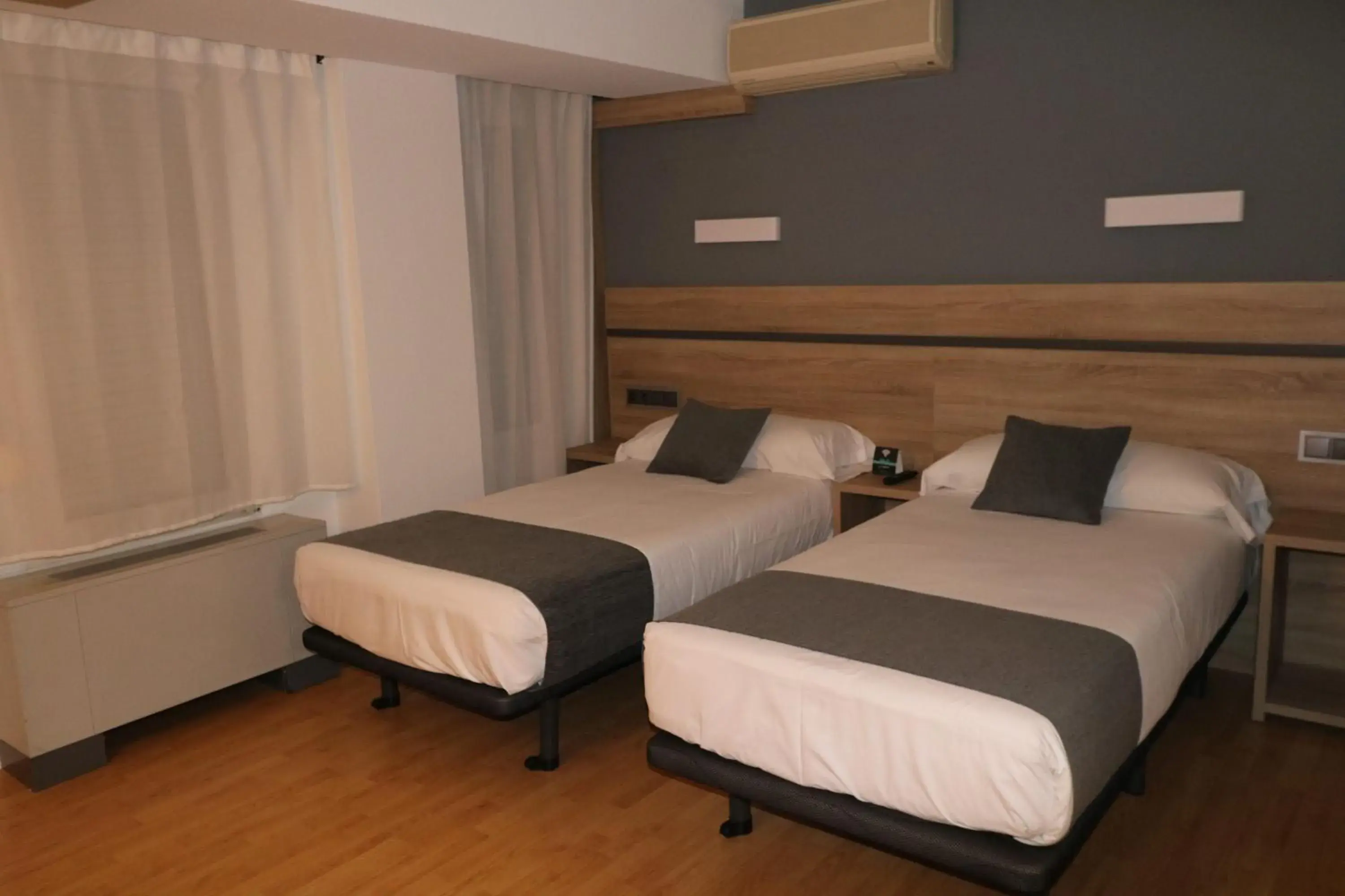 Bed in Hostal Alda Palencia Plaza Bed in Hostal Alda Palencia Plaza