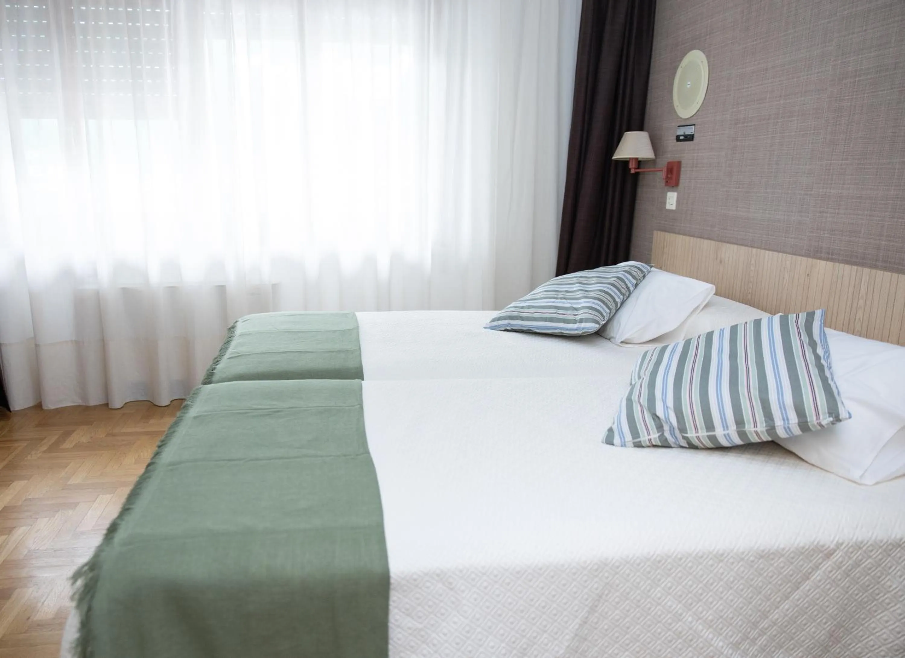 Bed in Hotel El Molinón