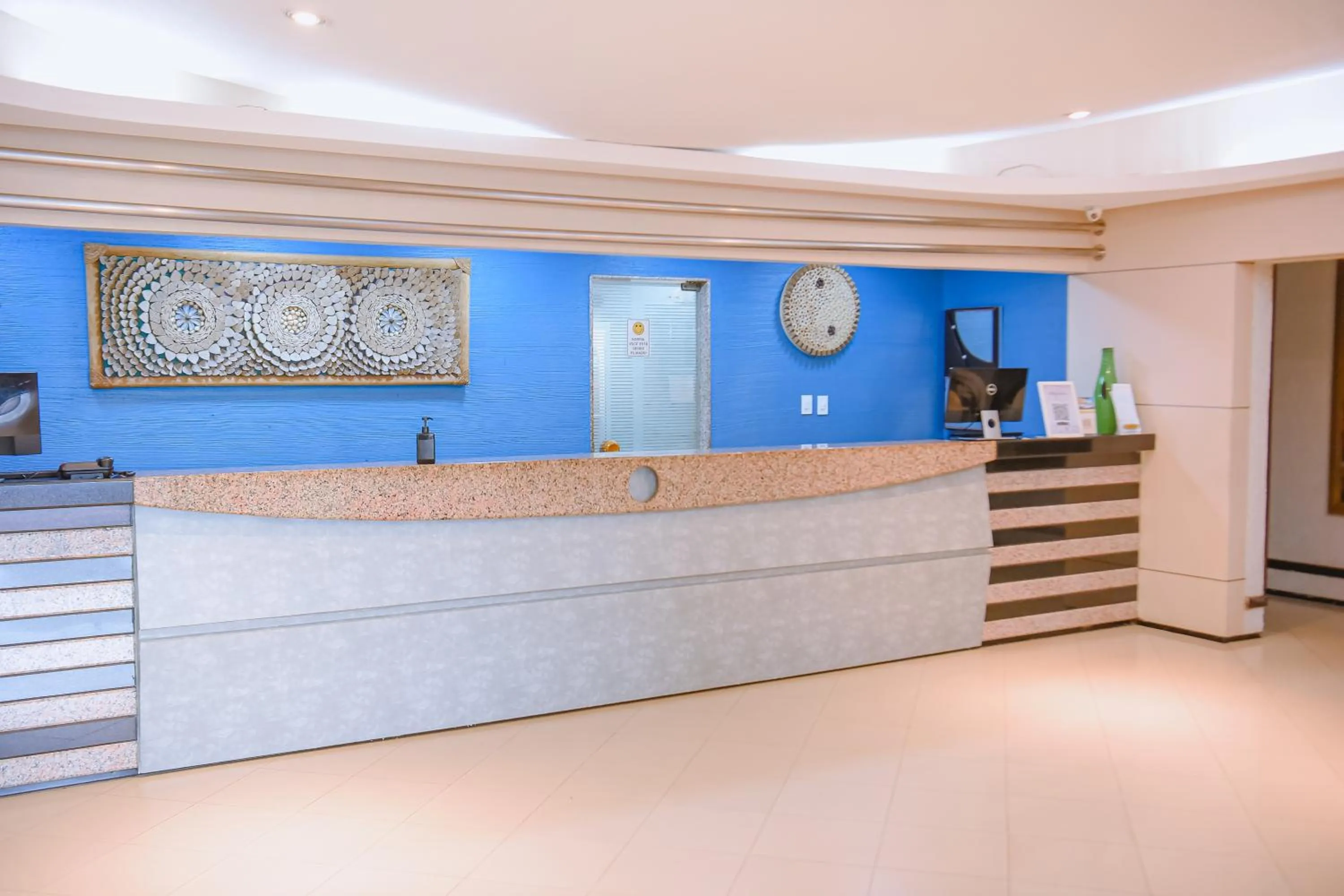 Lobby or reception in Hotel Praia Ponta d'Areia