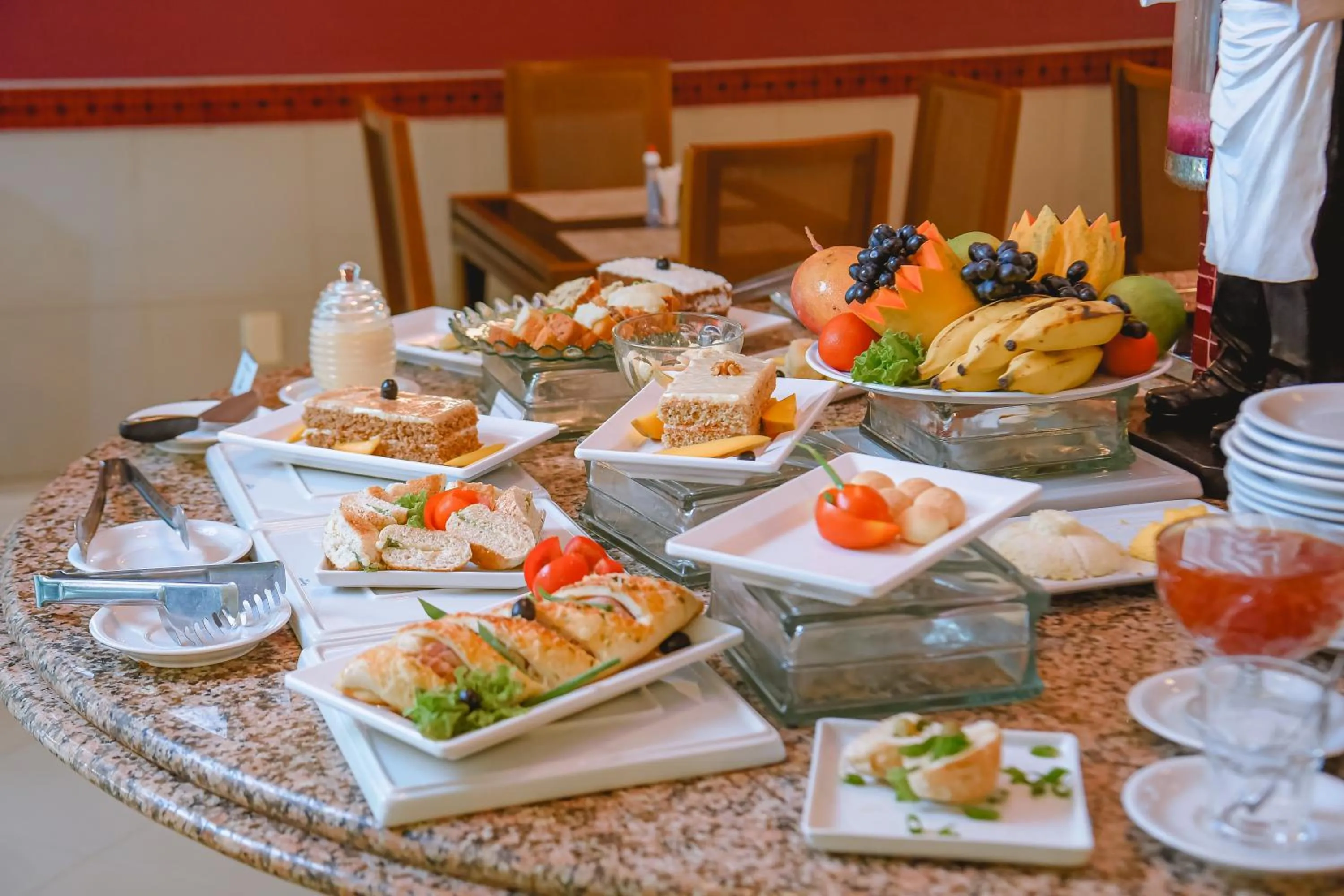 Food and drinks in Hotel Praia Ponta d'Areia