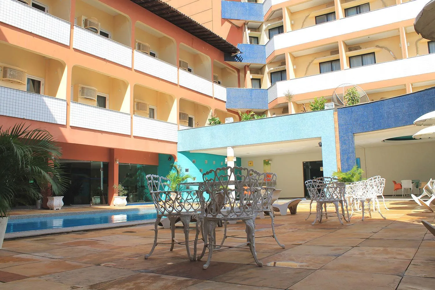 Swimming pool in Hotel Praia Ponta d'Areia