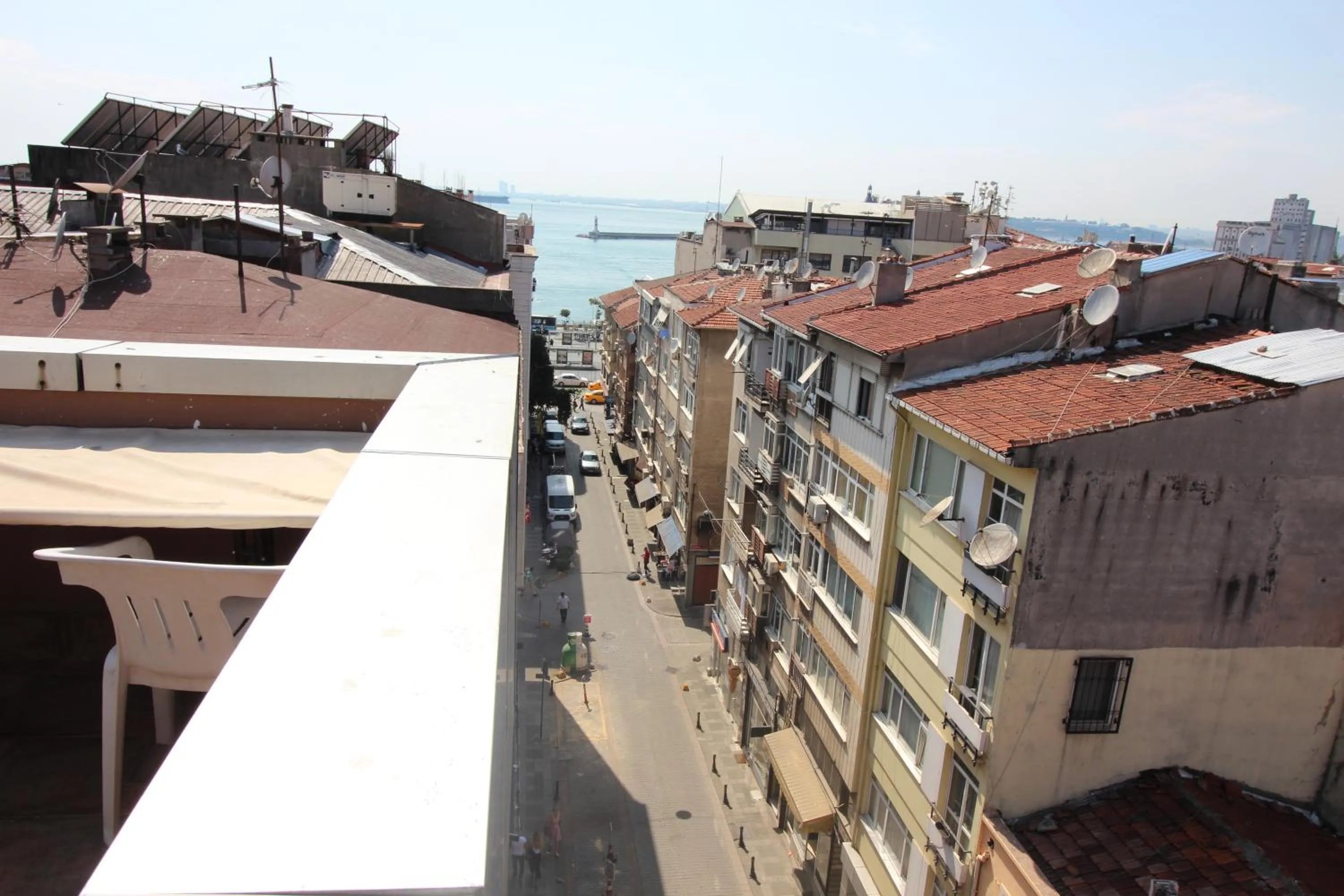 City view in Kadikoy Otel