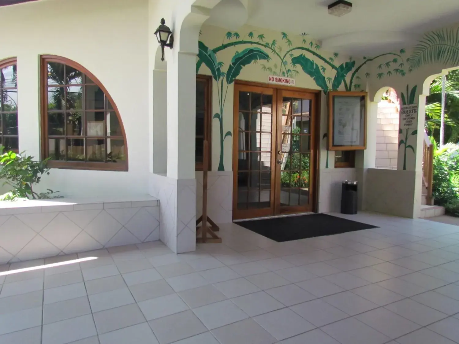 Facade/entrance in Coco La Palm Facade/entrance in Coco La Palm