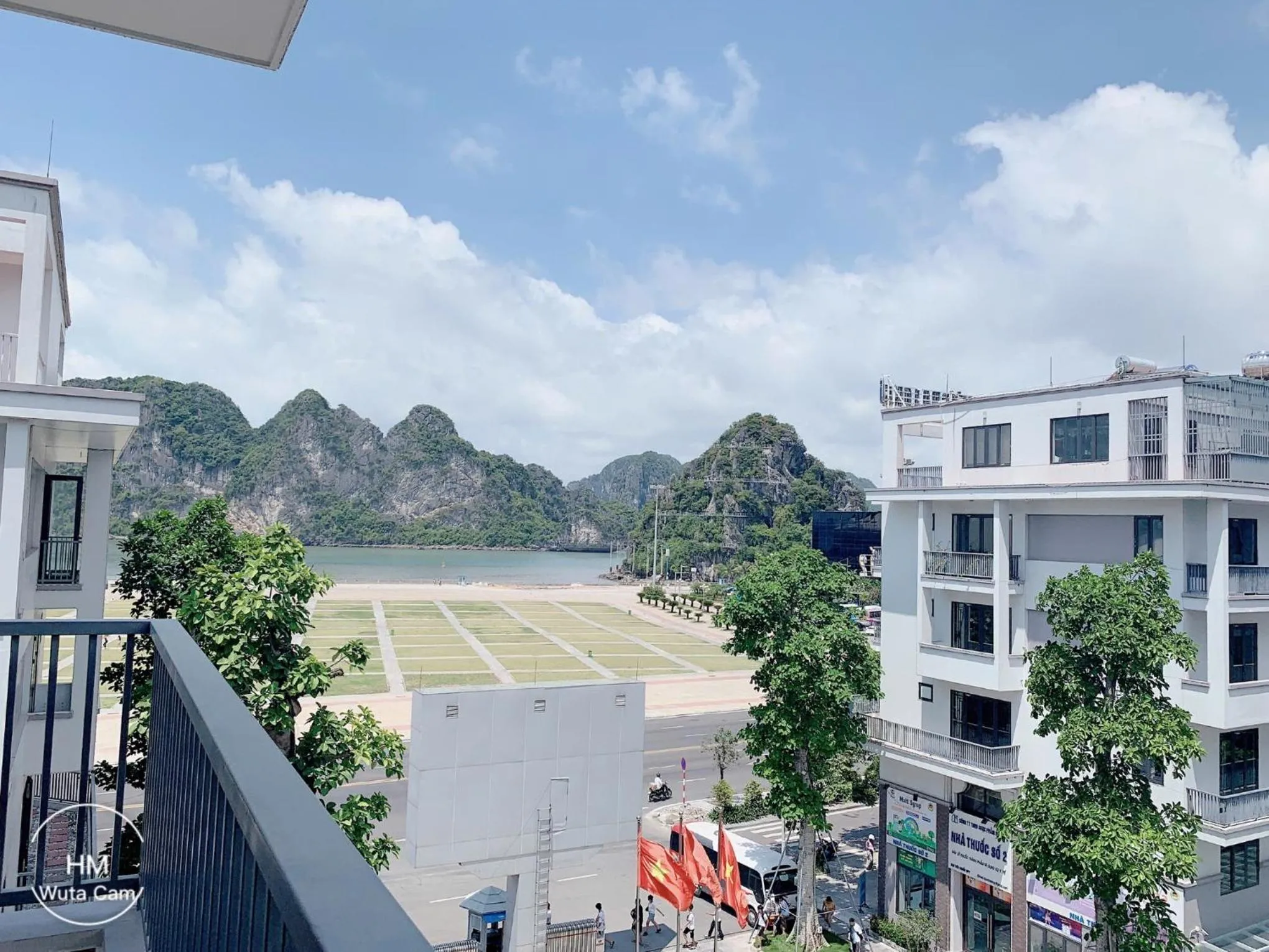 Property building in Helen Halong Hotel