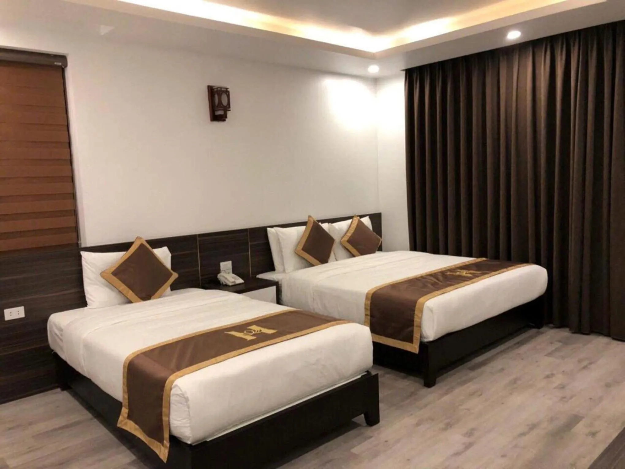 Bed in Helen Halong Hotel