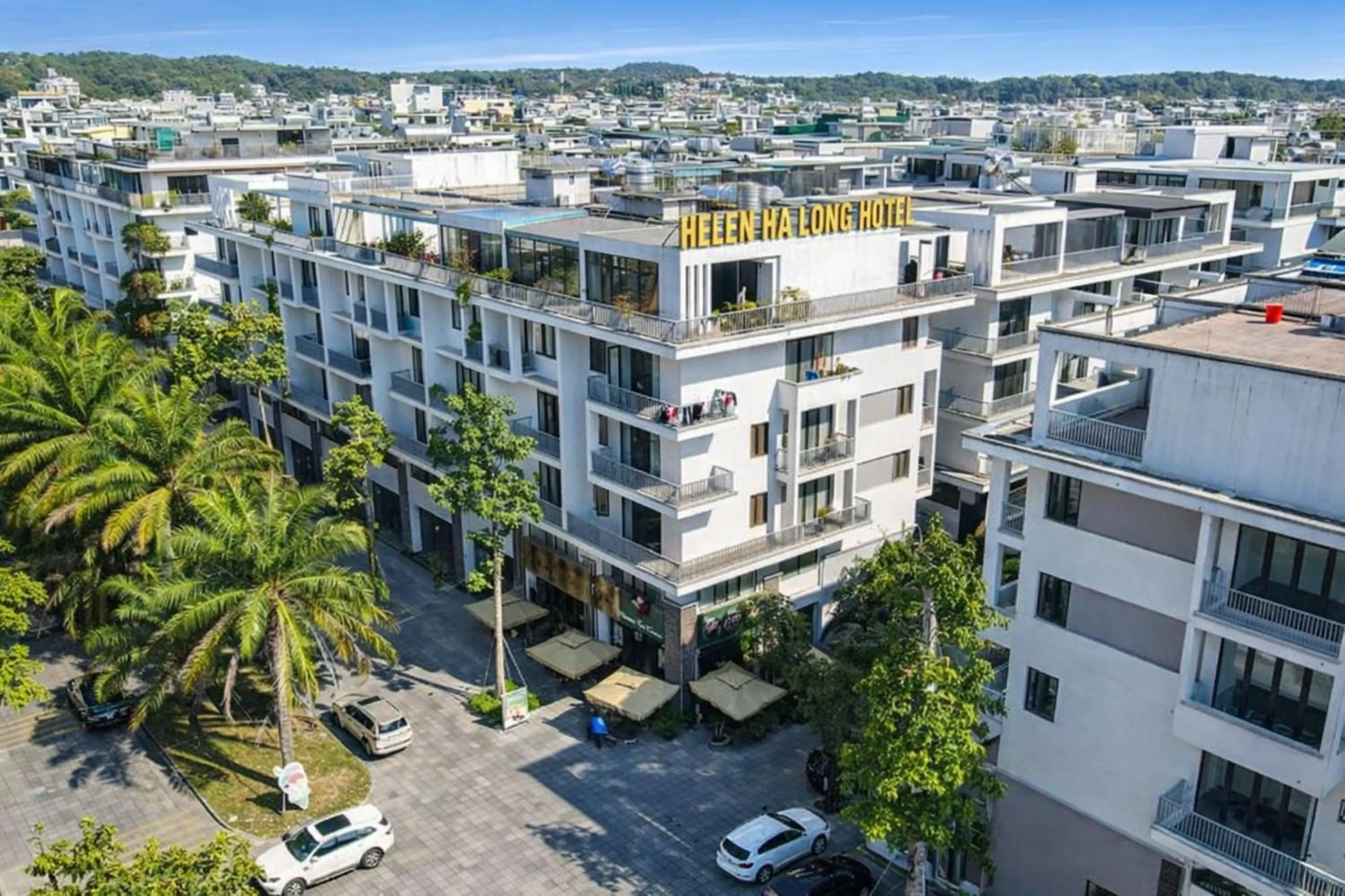 Property building in Helen Halong Hotel