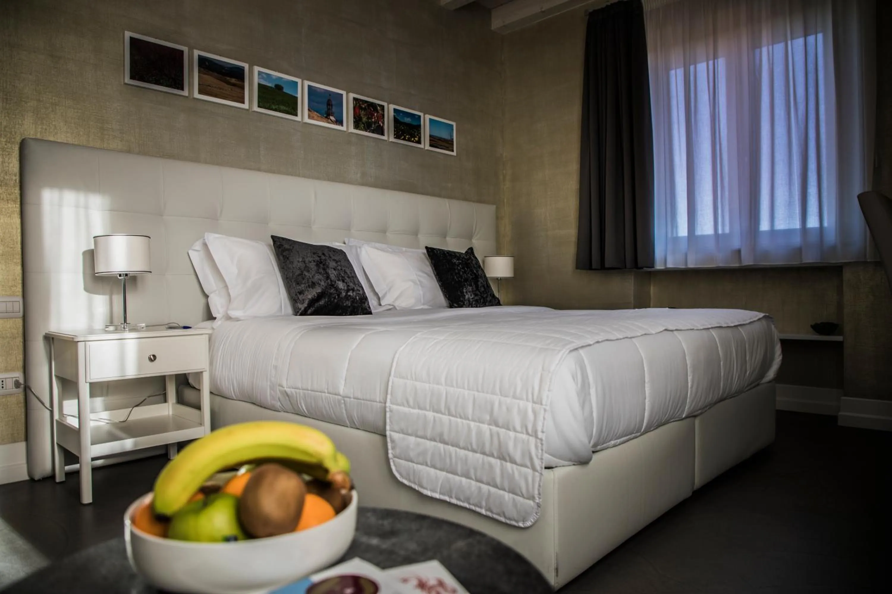 Bed in Hotel Villa Flora Relais