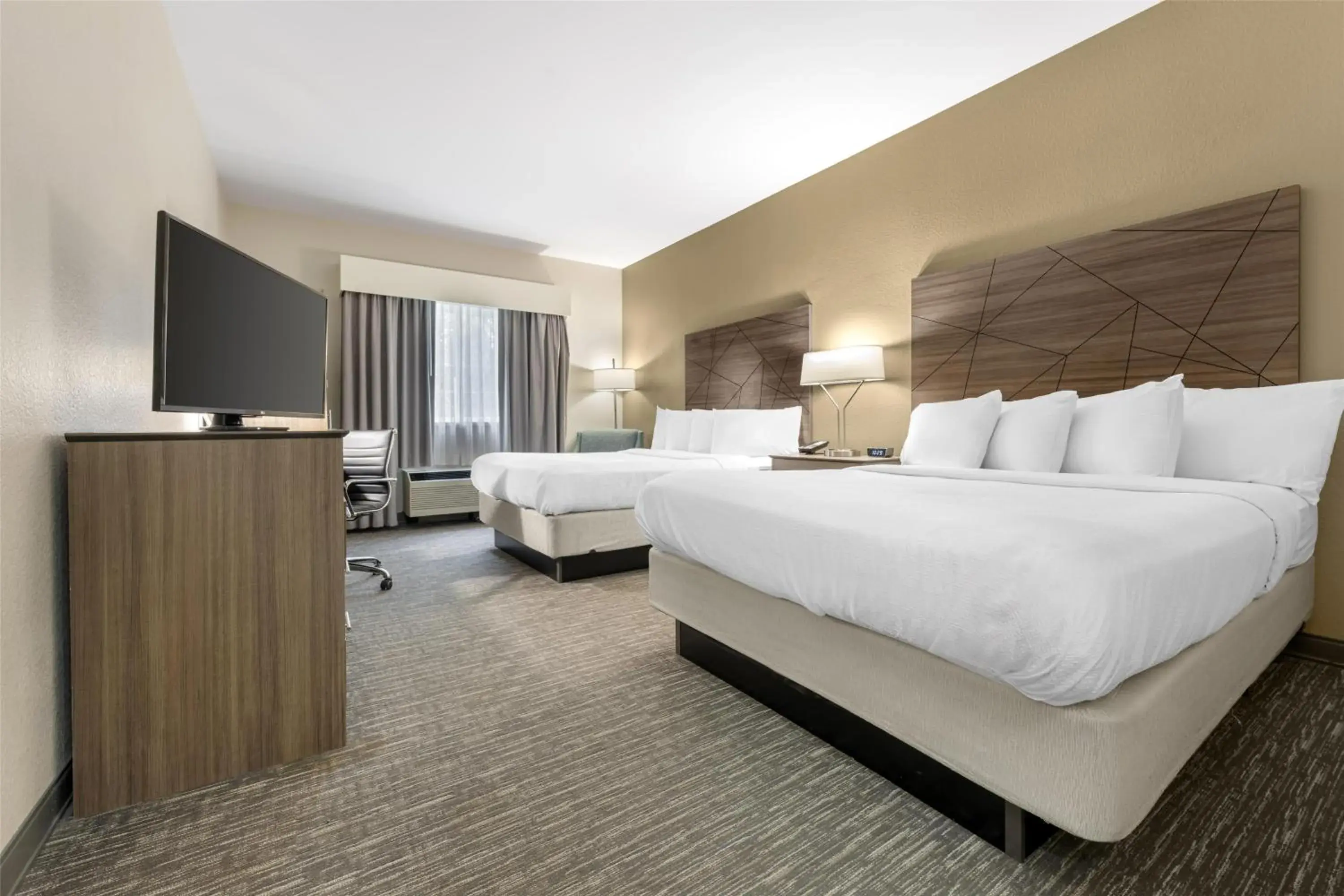 Bedroom, Bed in Best Western Brockport Inn & Suites Bedroom, Bed in Best Western Brockport Inn & Suites