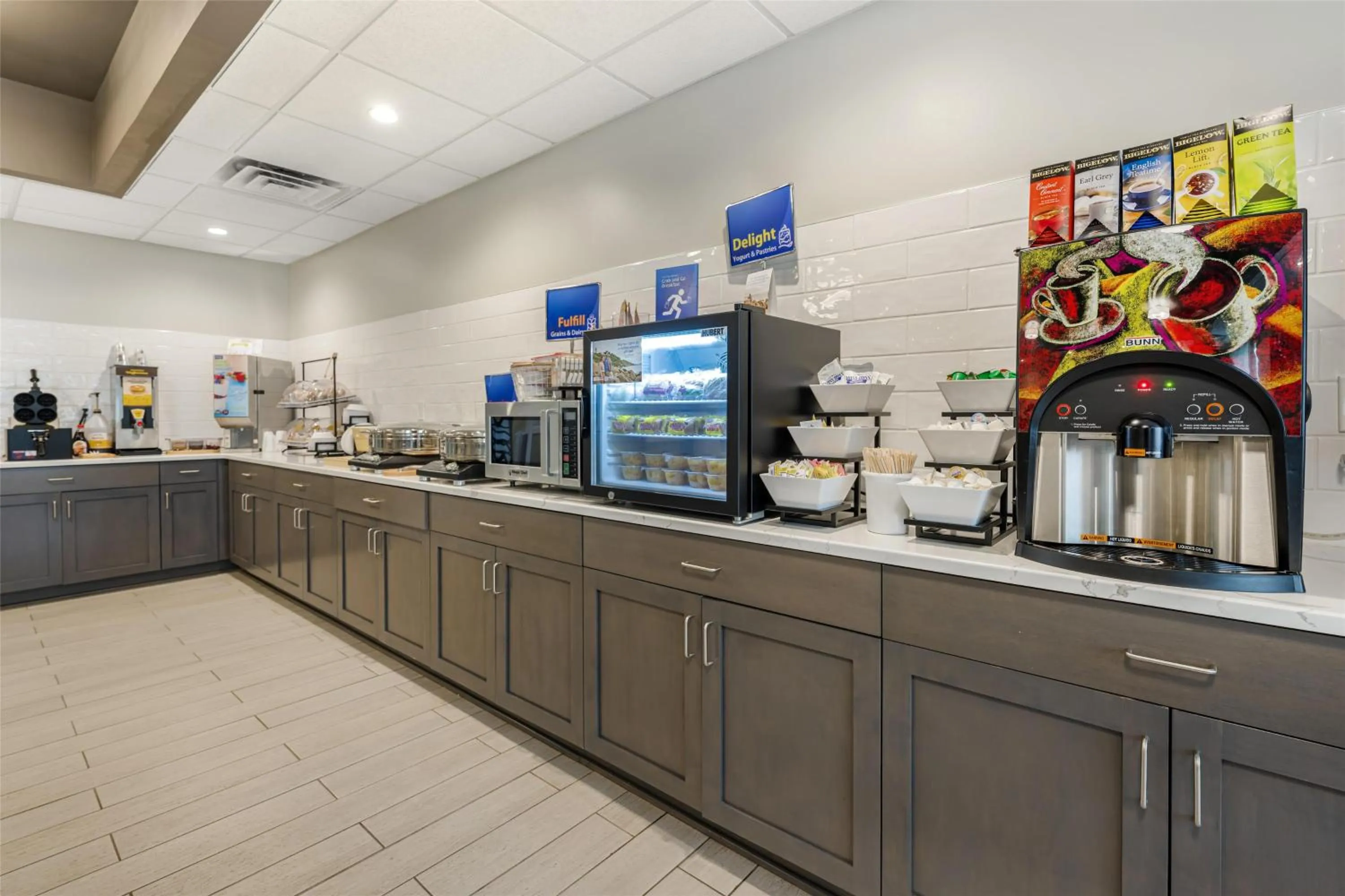 Breakfast in Best Western Brockport Inn & Suites